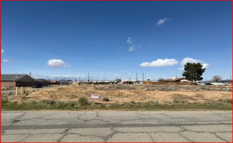 Vacant Corner Single Family Residential Lot in California City   Government Surplus Auction - Photo #3