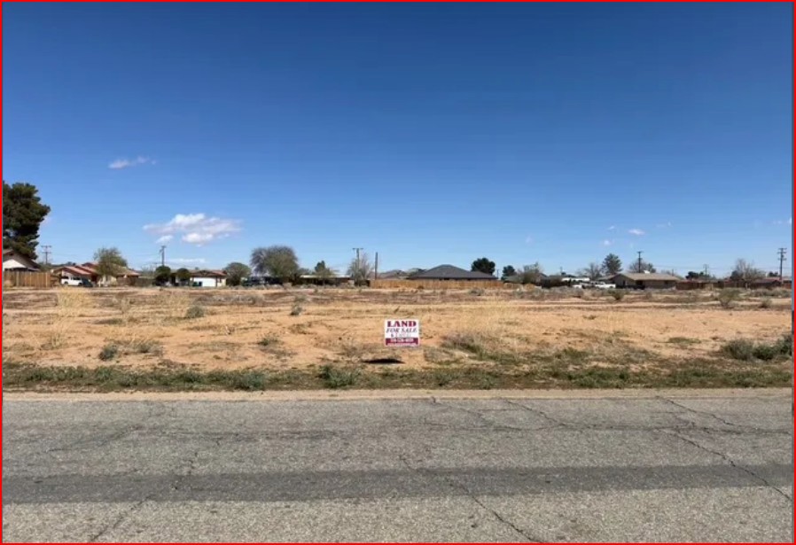 Adjoining, Vacant, Single Family Residential Lot in California City   Government Surplus Auction - Photo #2