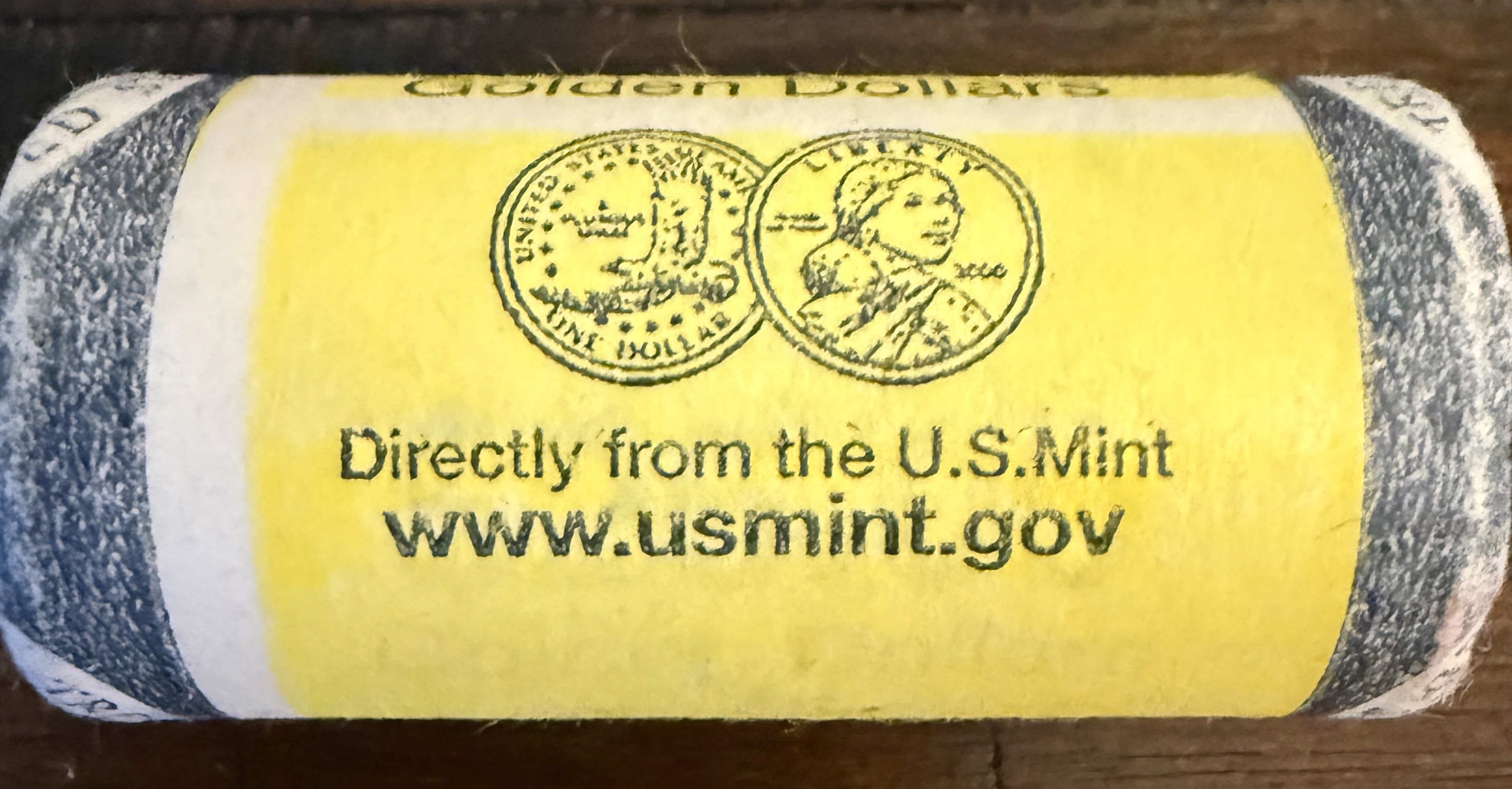 $250,000.00 Coin Inside? Unopened Mint Roll - 2000P Sacagawea Dollars!  250 Government Surplus Auction - Photo #3