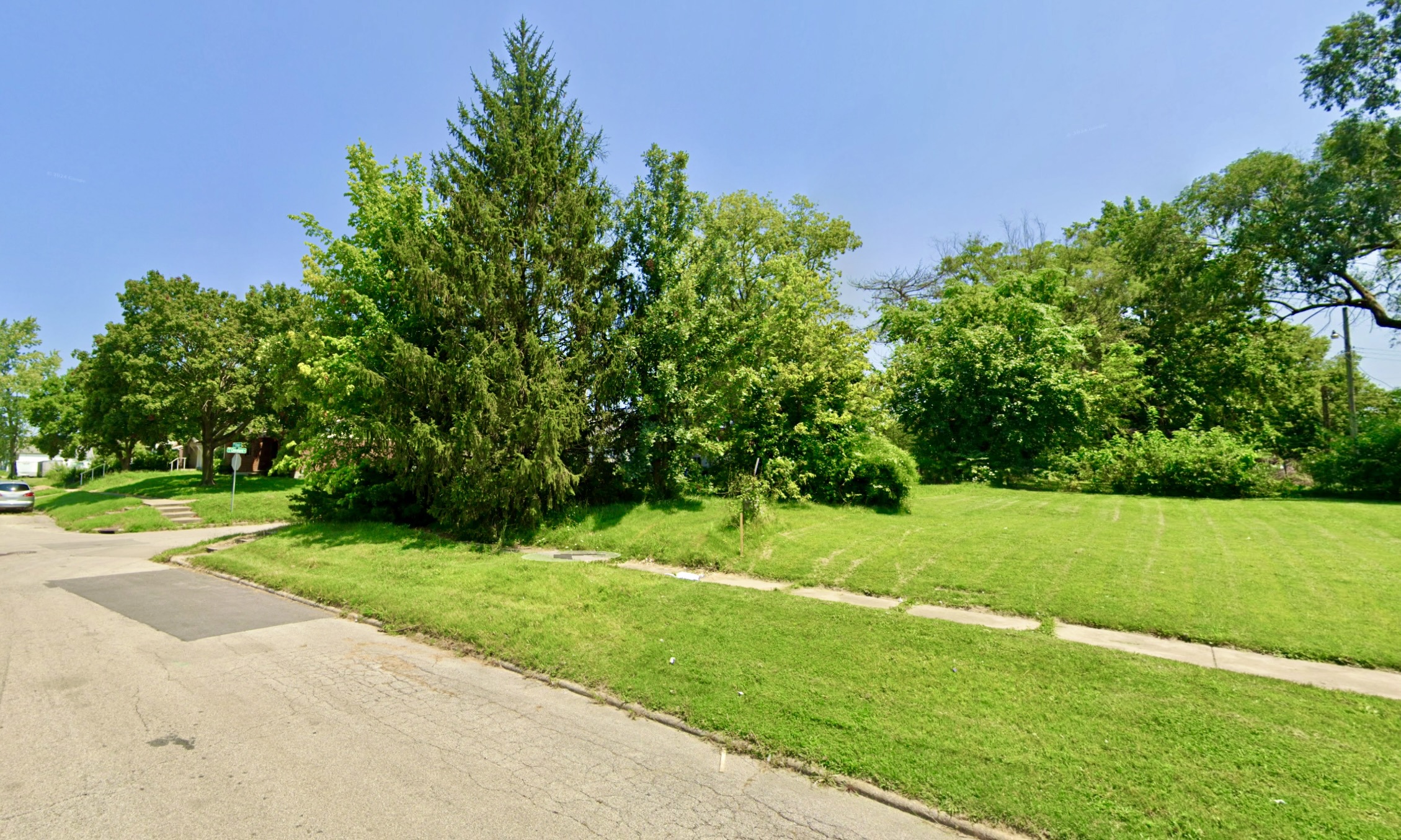 City Lot Near Millikin University in Decatur, IL   Government Surplus Auction - Photo #6
