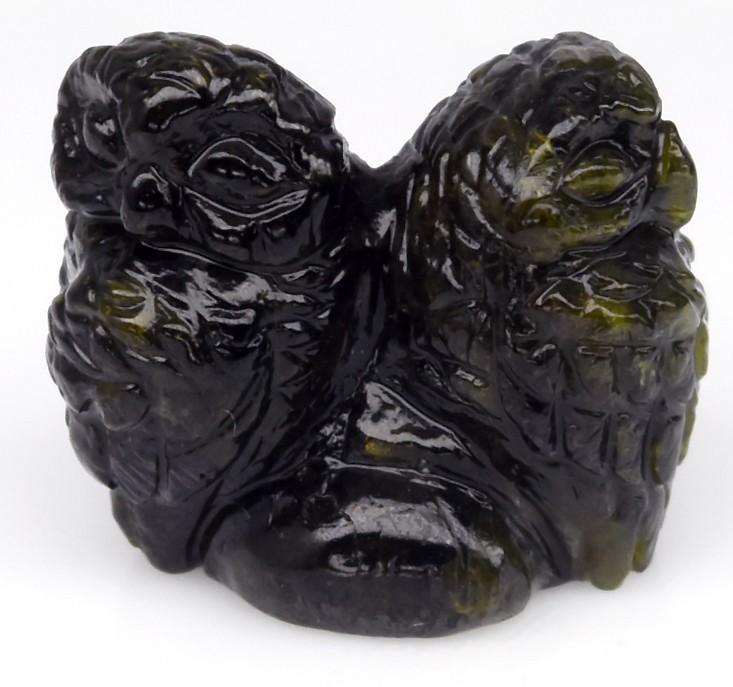WE SHIP  17.75ct Natural Green Tourmaline Owl Carving   Government Surplus Auction - Photo #2