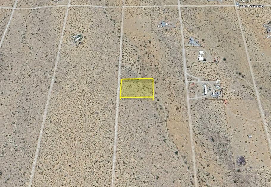 Nolan Dr., Dolan Springs, AZ 86441, USA GMC Canyon Government Surplus Auction - Photo #2