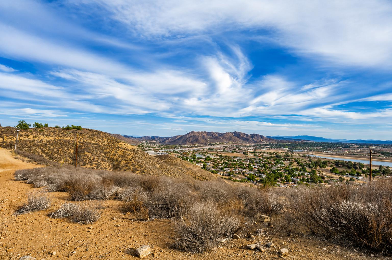 owner financed Size: 0.08 acres / 3,485 sqft  APN: 373-121-041  Address: Ridge Rd, Lake Elsinore, CA   Government Surplus Auction - Photo #2