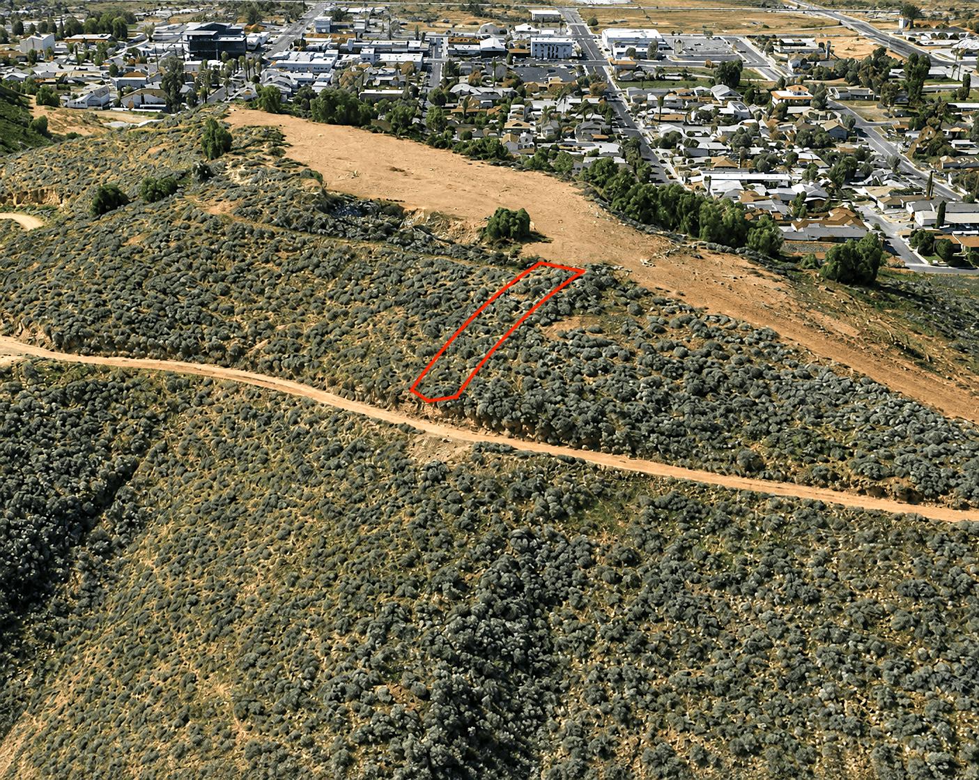 owner financed Size: 0.08 acres / 3,485 sqft  APN: 373-121-041  Address: Ridge Rd, Lake Elsinore, CA   Government Surplus Auction - Photo #3