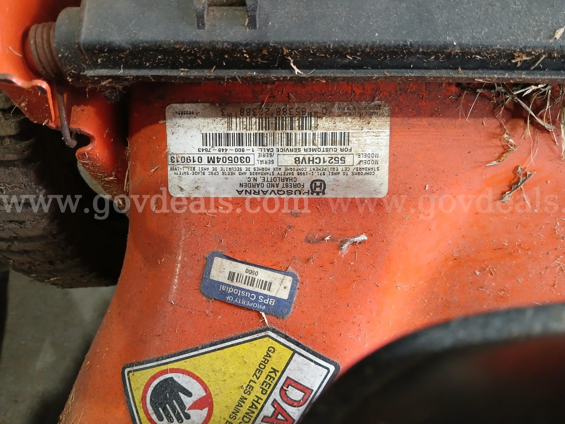 A Lot of (7) Husqvarna Push Lawnmowers   Government Surplus Auction - Photo #4