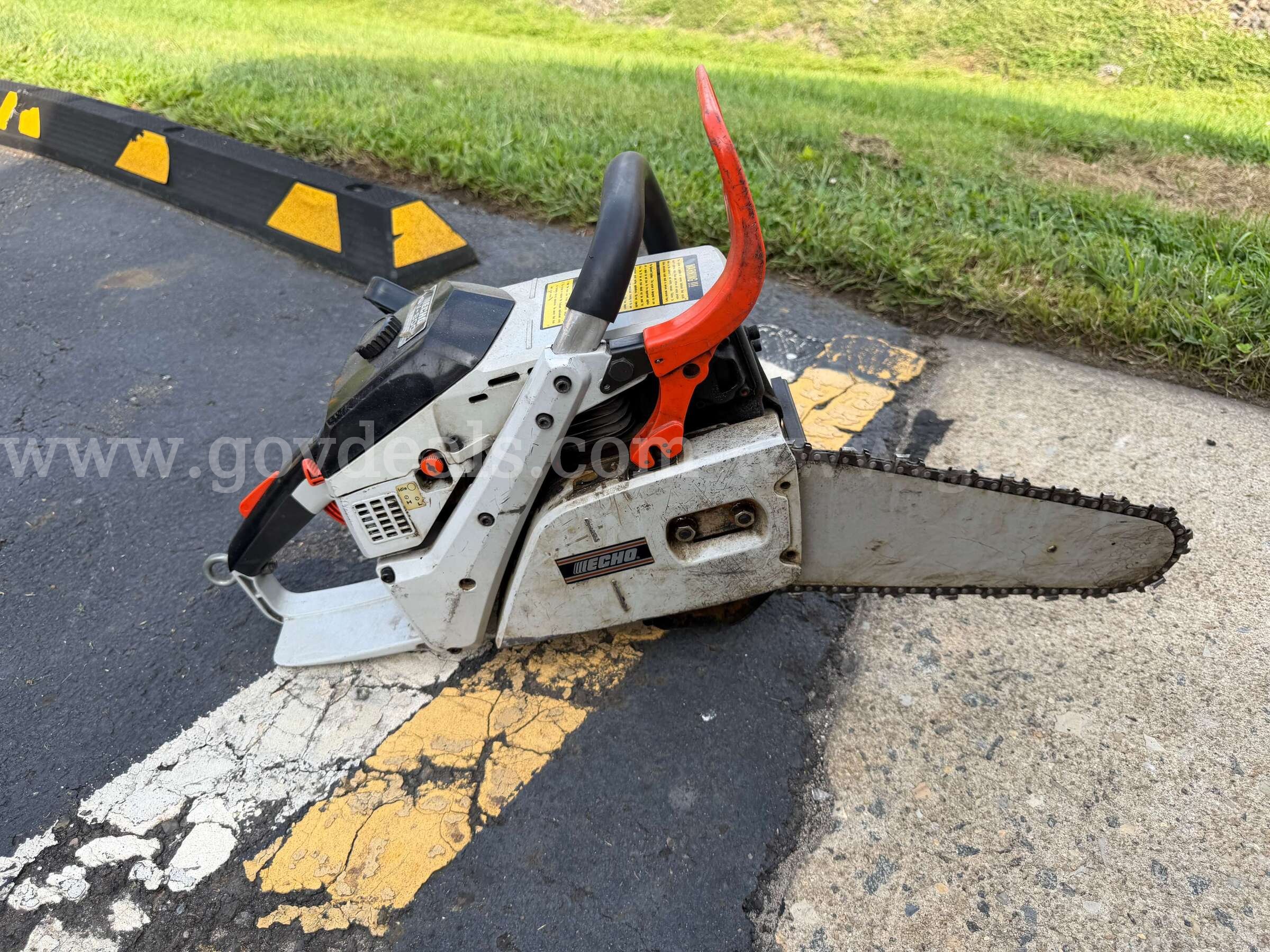 ECHO QV-8000 Quickvent Saw ECHO 8000 Government Surplus Auction - Primary Photo