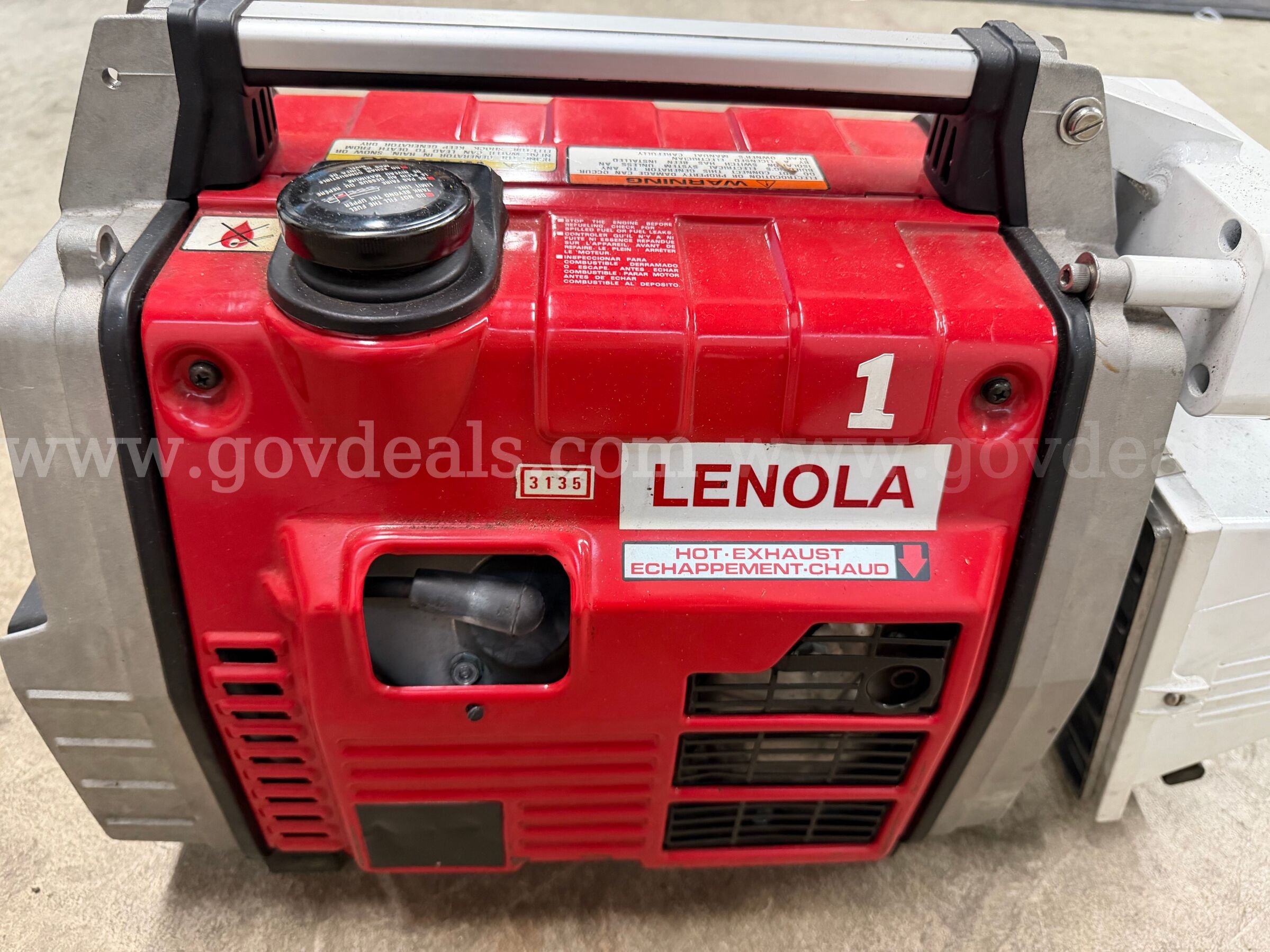 Portable gas generator with attached light Honda EM650 Government Surplus Auction - Photo #3