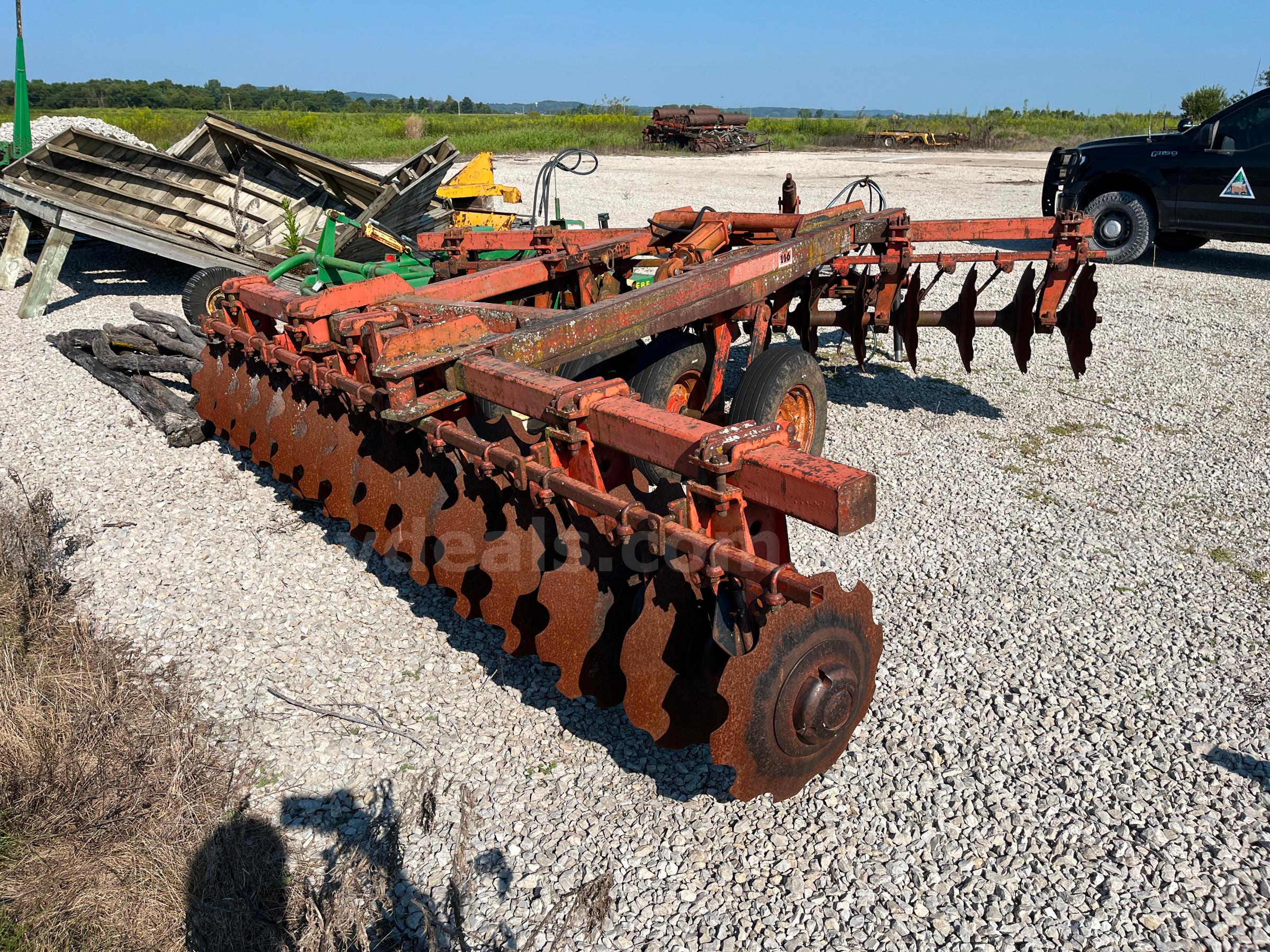 1982 Bush Hog 146HD Disc Harrow Bush Hog 146HD Government Surplus Auction - Photo #6