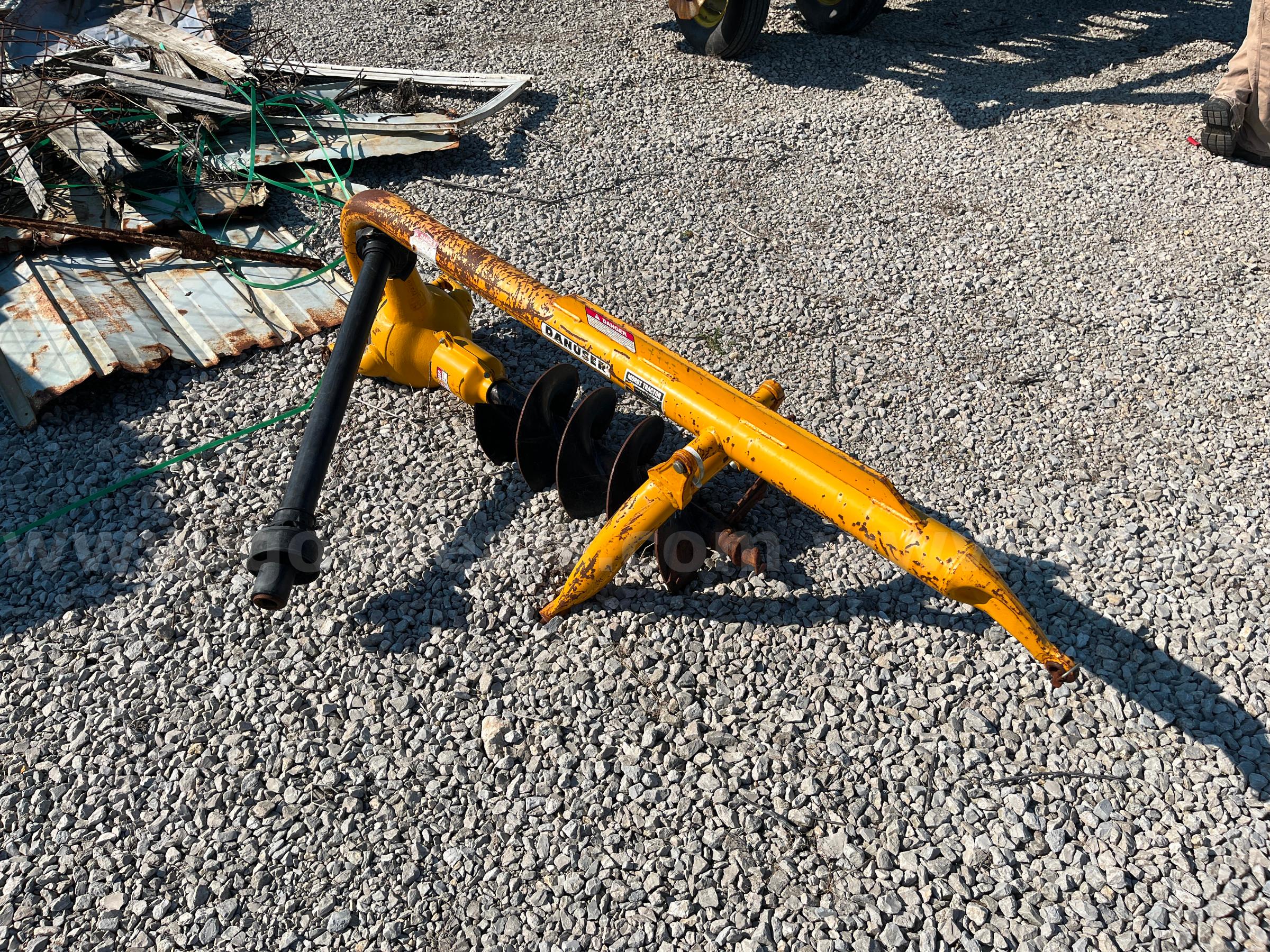 Danuser F-8 Auger attachment Danuser F-8 Government Surplus Auction - Photo #3