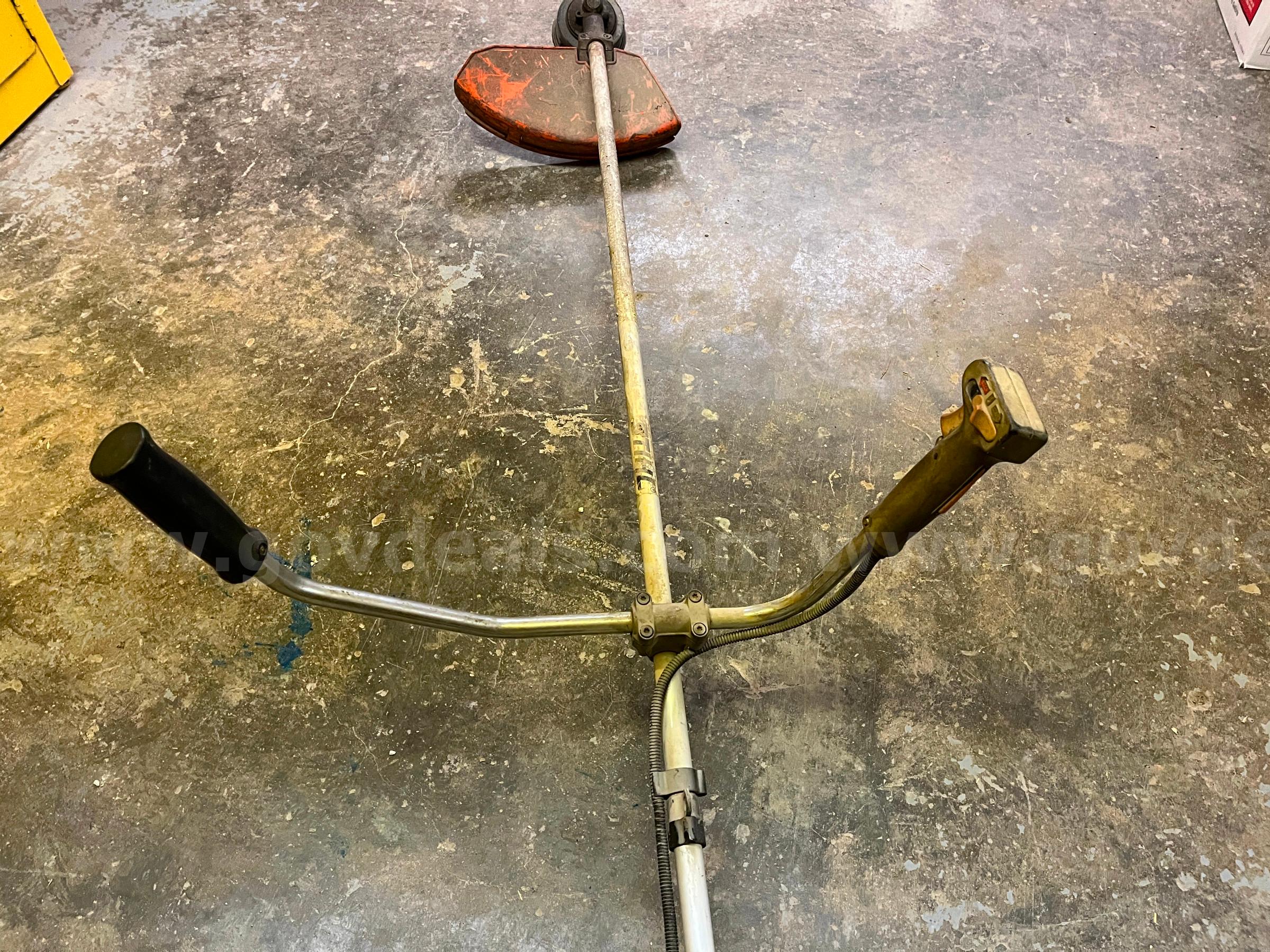 Stihl FS76 trimmer and brushcutter Stihl FS76 Government Surplus Auction - Photo #5