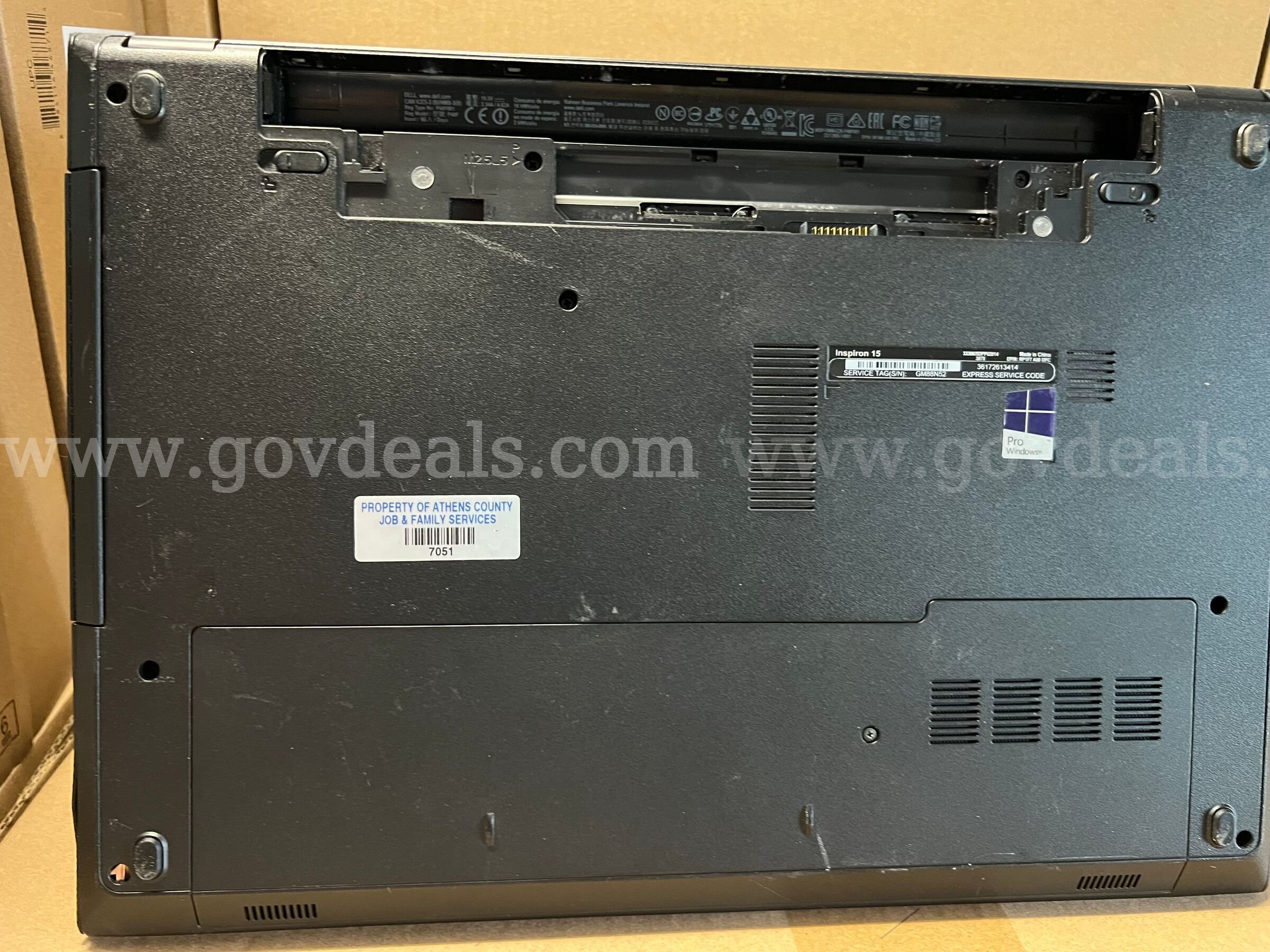 Dell Inspiron 15 - PARTS ONLY Dell  Government Surplus Auction - Photo #2