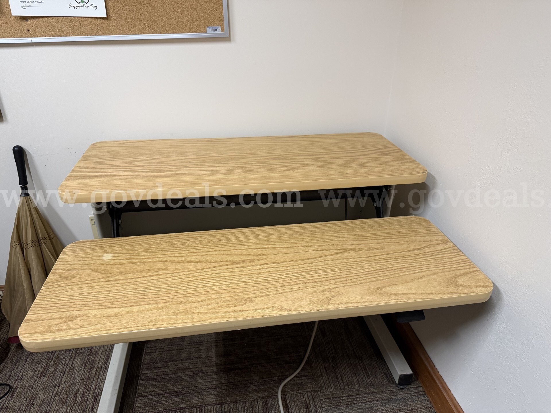 Two-Tier Table   Government Surplus Auction - Primary Photo