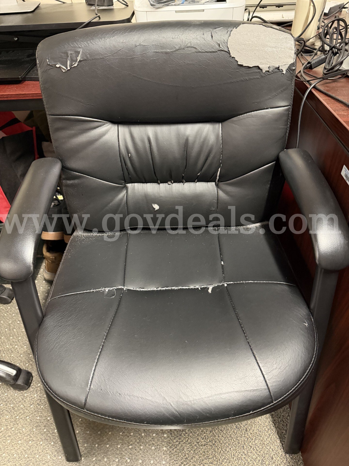 Leather Chair   Government Surplus Auction - Primary Photo