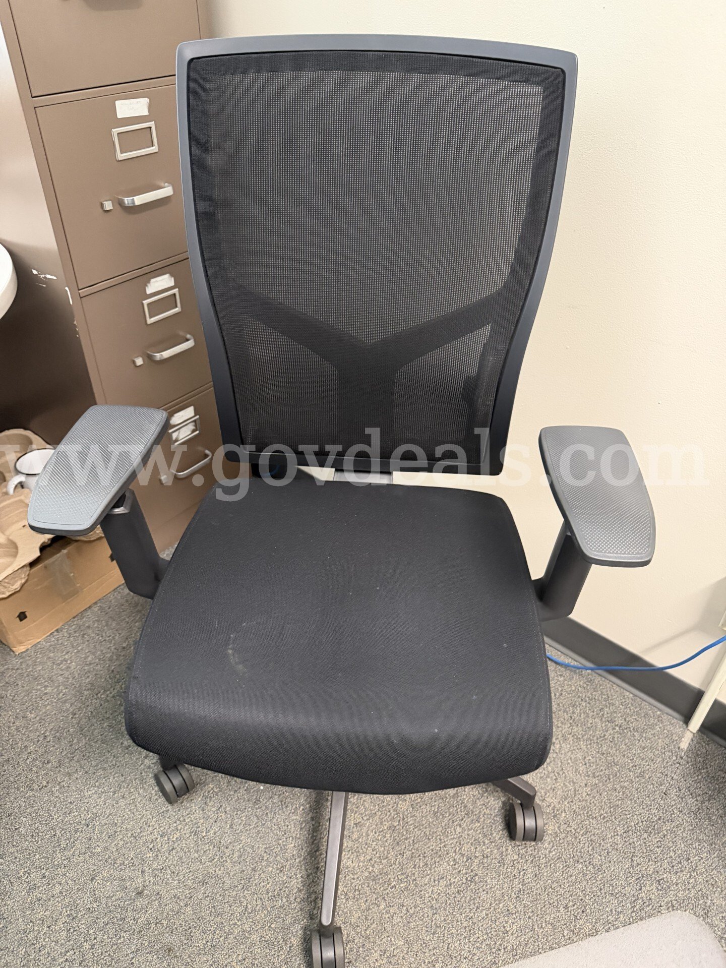 Office Chair   Government Surplus Auction - Primary Photo