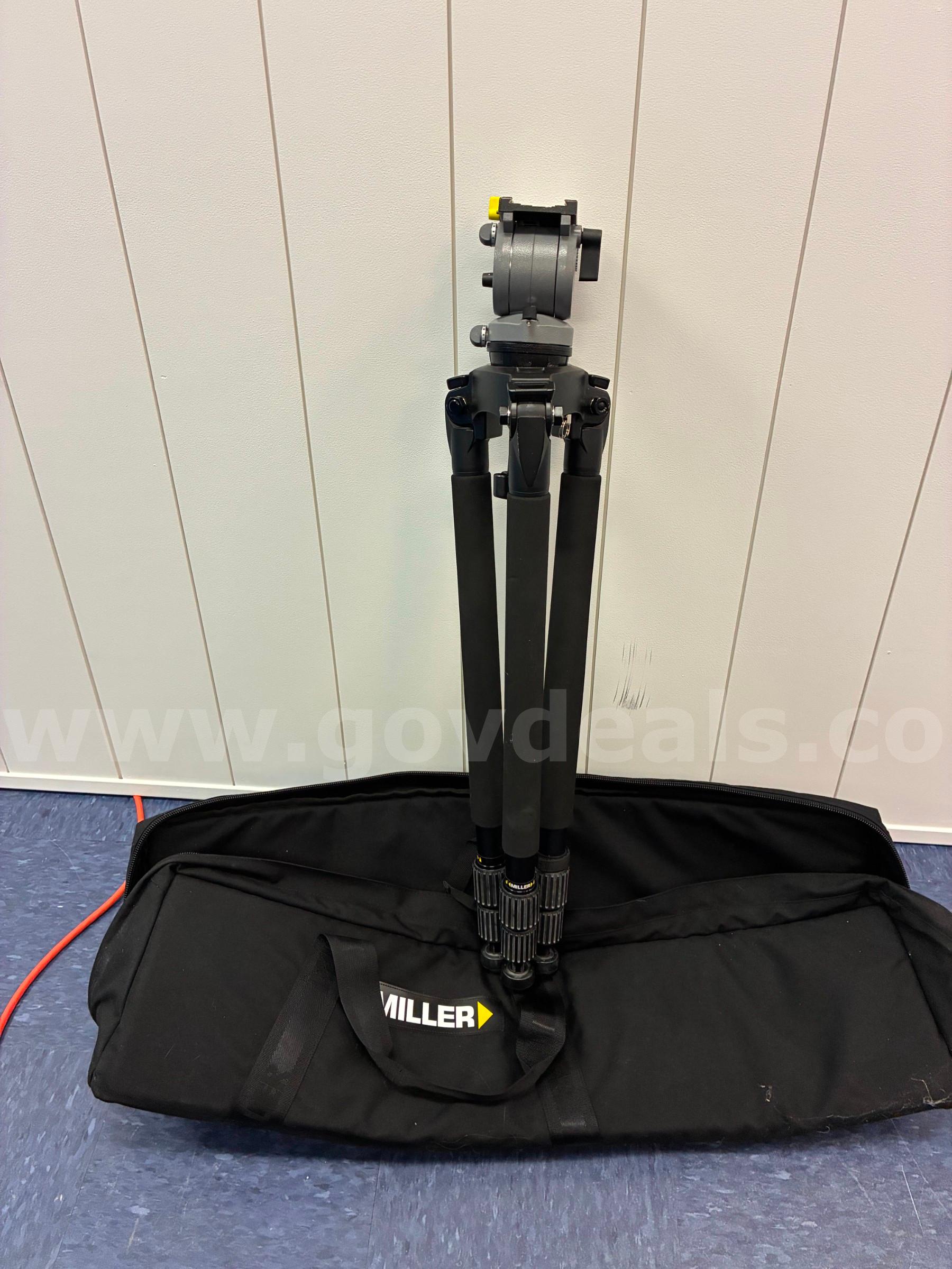 Miller Tri-pod with bag