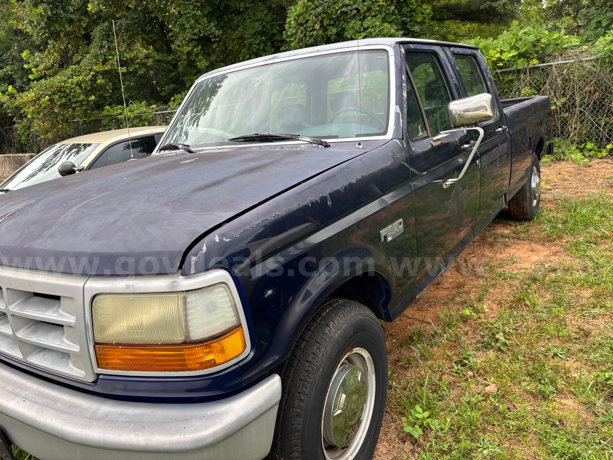 1994 Ford F-350 Ford F-350 Government Surplus Auction - Photo #3