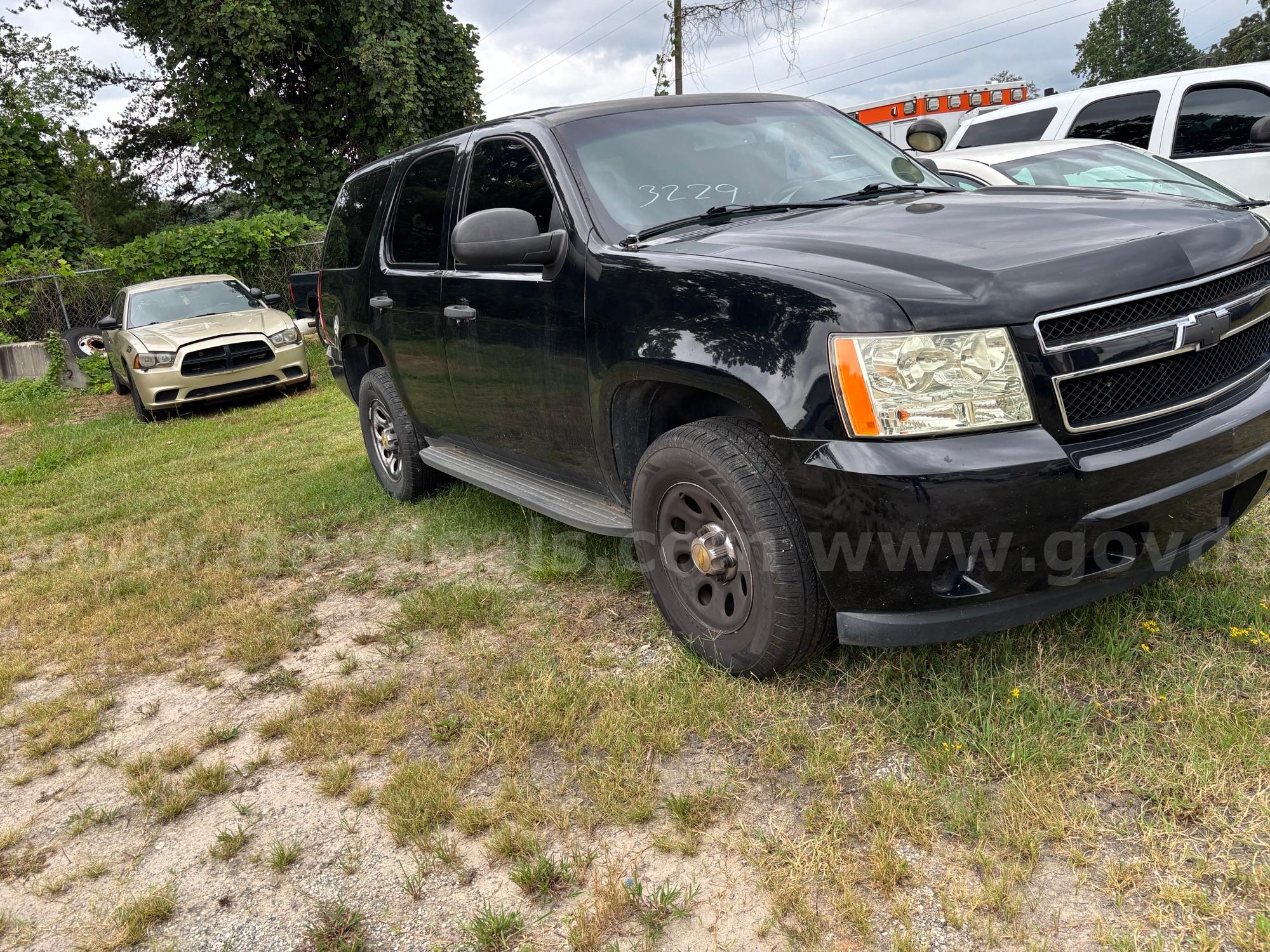 2011 Chevrolet Tahoe Chevrolet Tahoe Government Surplus Auction - Photo #2