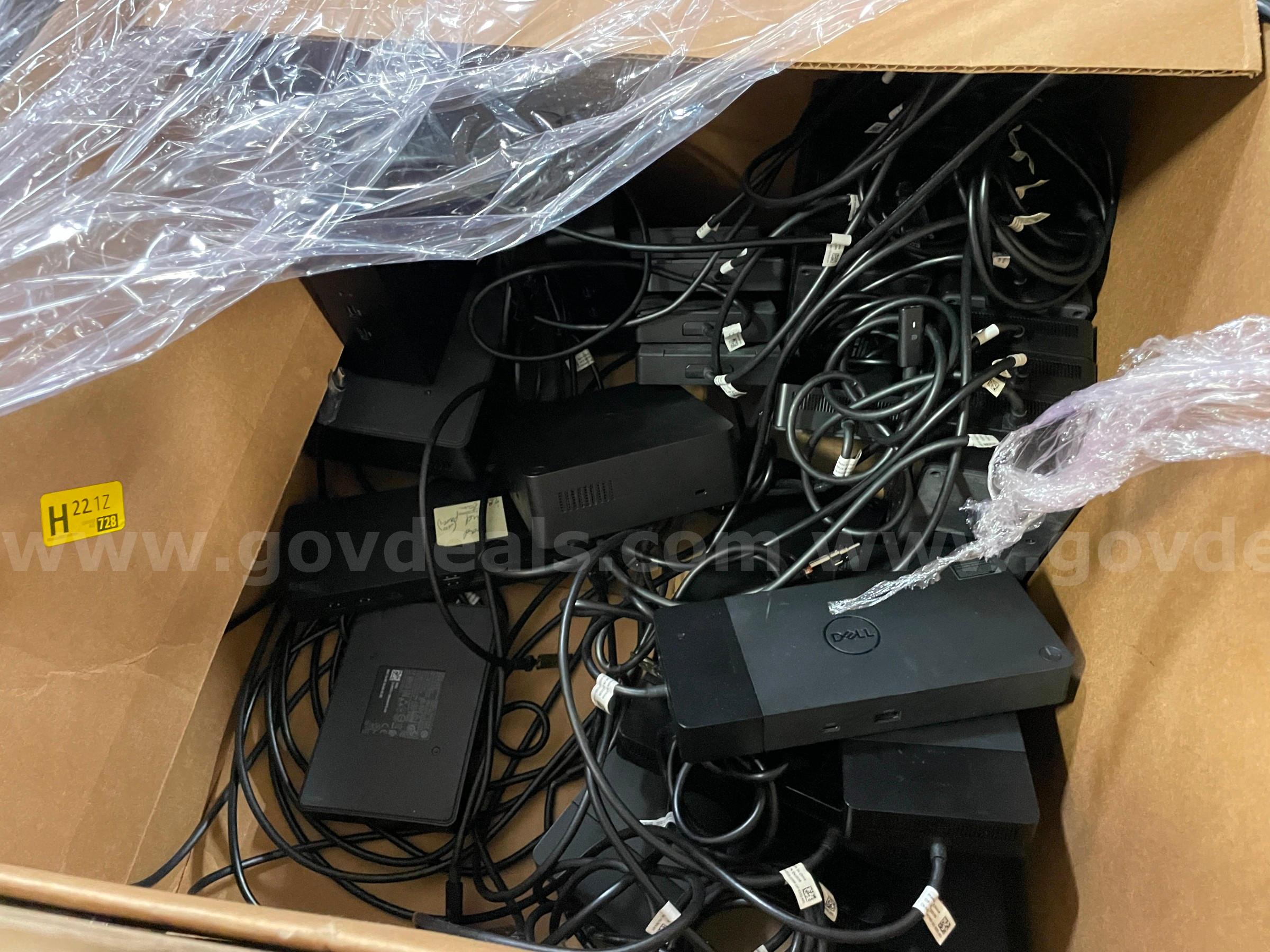 Lot of Dell Docking Stations, Office Items, and an Epson Printer Dell  Government Surplus Auction - Photo #4
