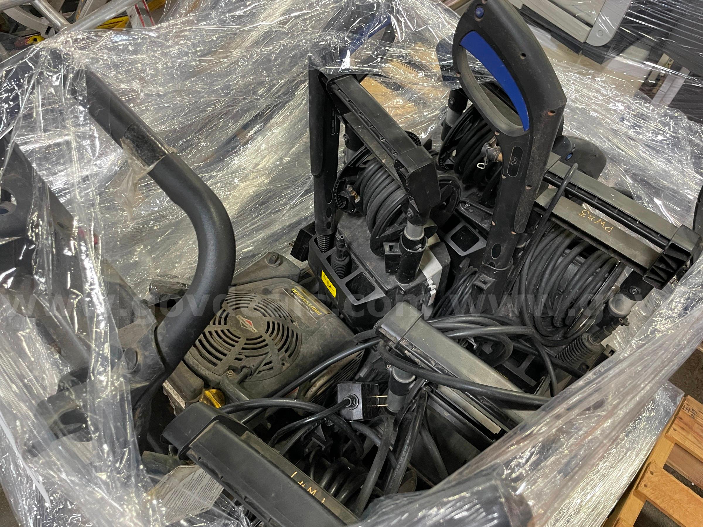 Lot of Pressure Washers for Parts   Government Surplus Auction - Photo #2