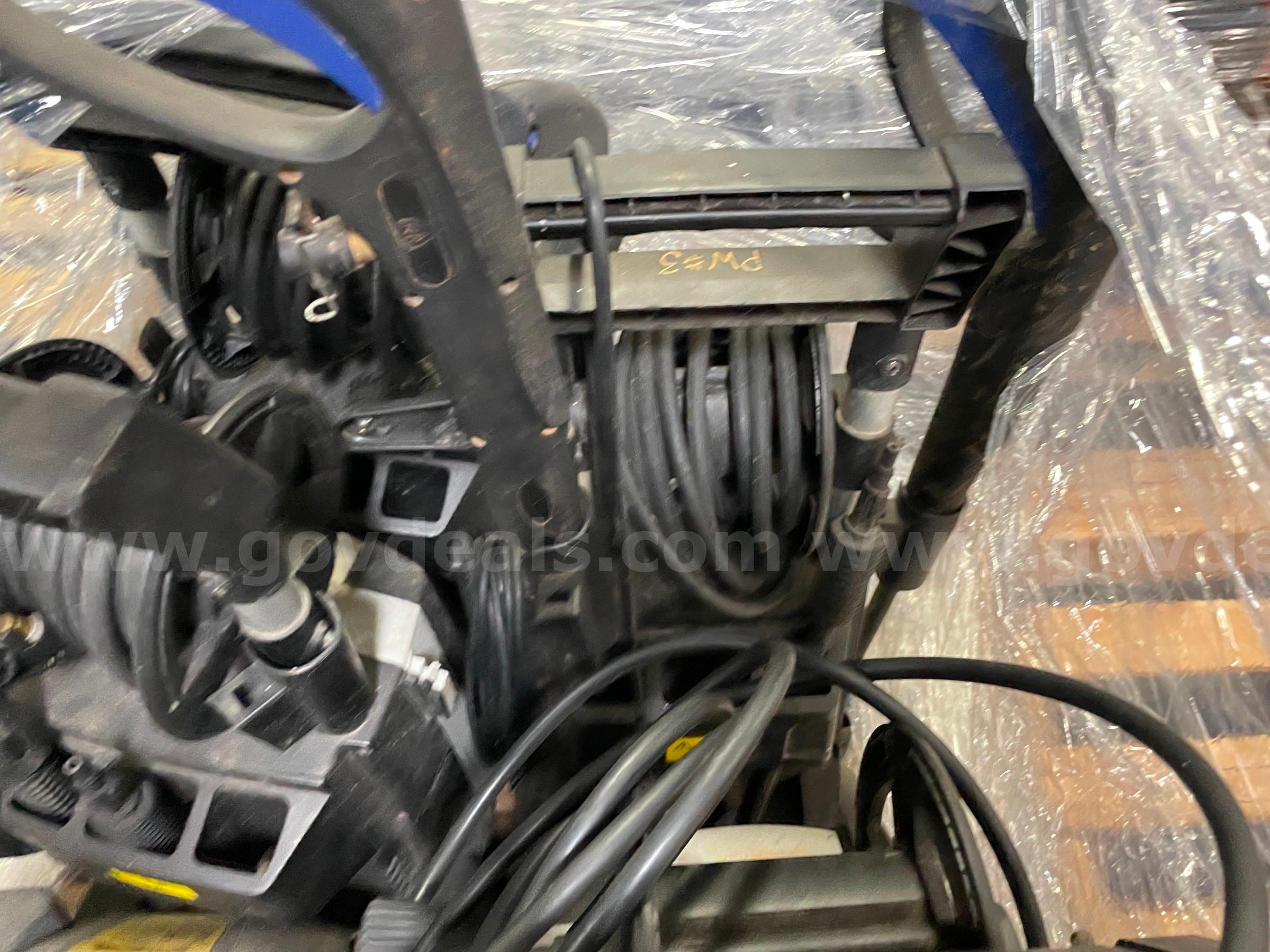Lot of Pressure Washers for Parts   Government Surplus Auction - Photo #4