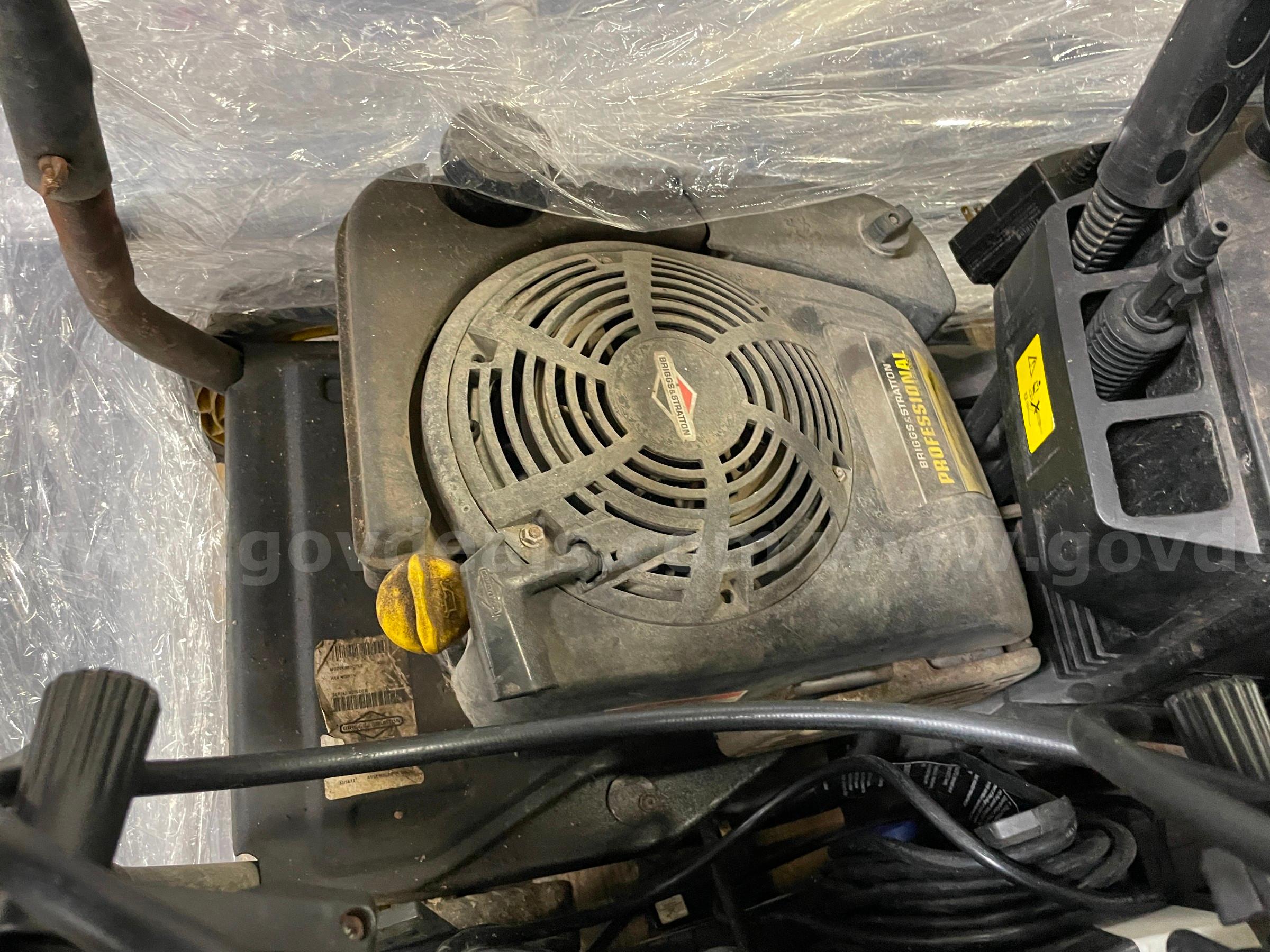 Lot of Pressure Washers for Parts   Government Surplus Auction - Photo #5