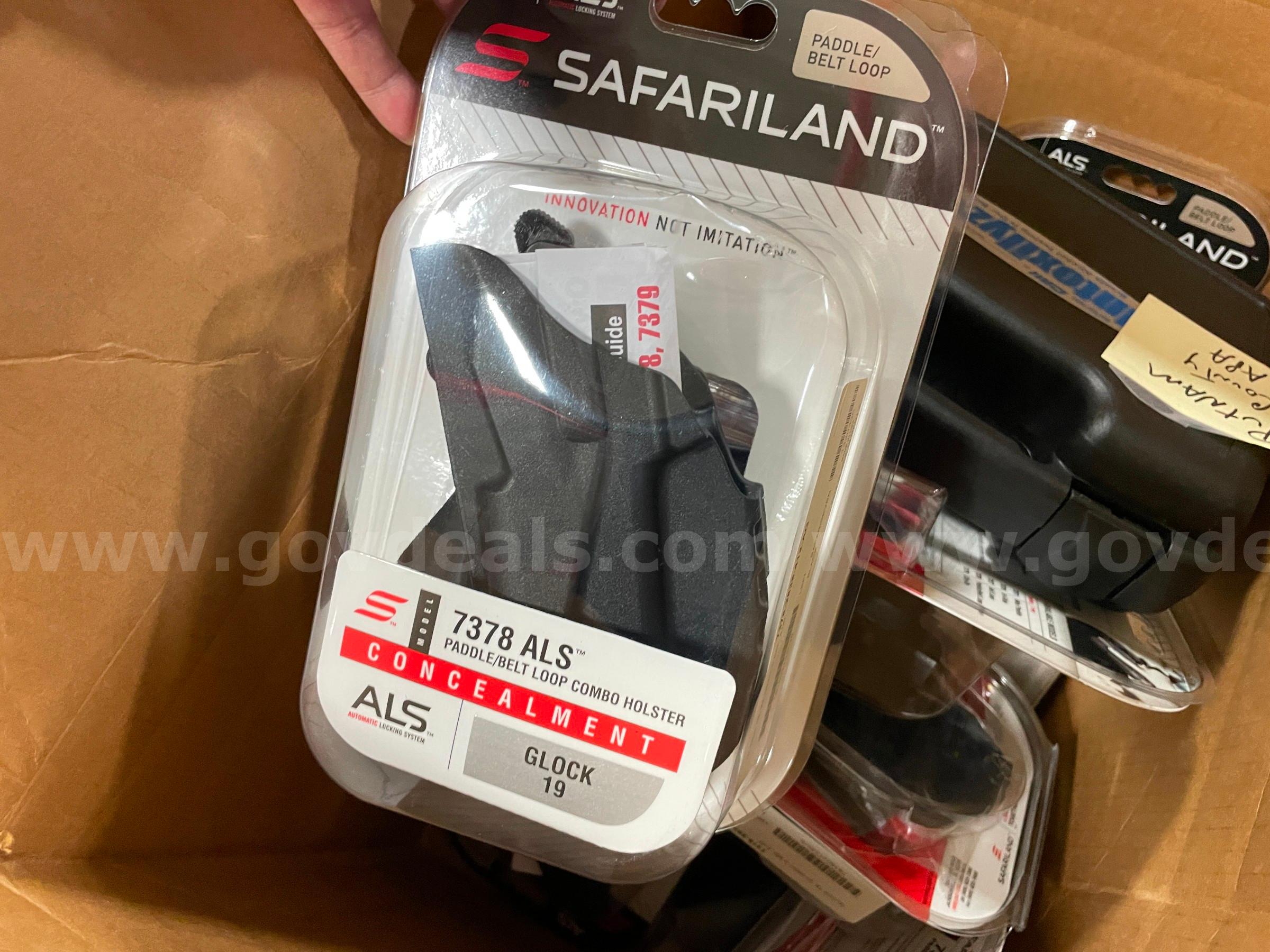Lot of Left-Handed SafariLand 7378 Gun Holsters  7378 Government Surplus Auction - Photo #3