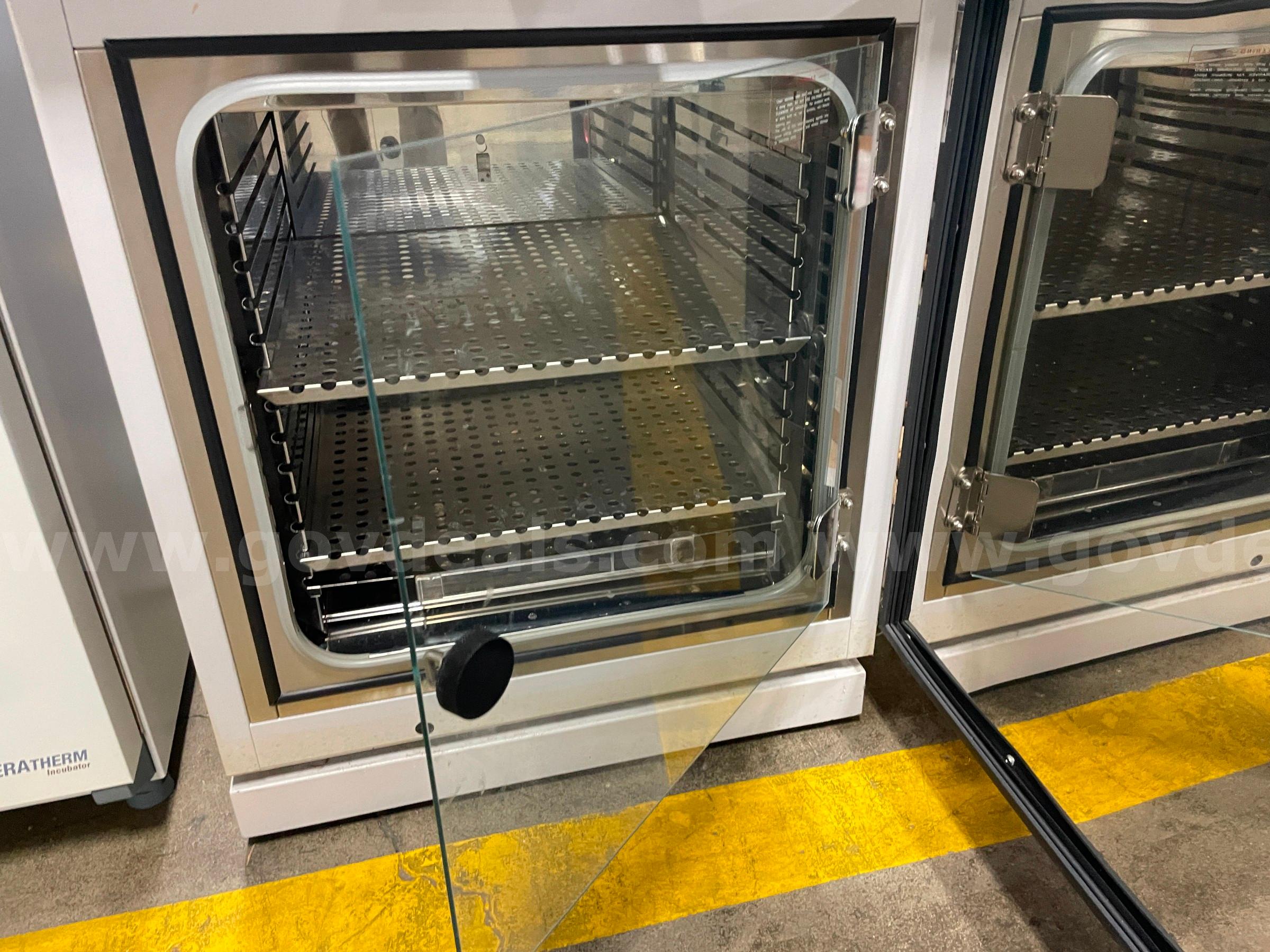 Lab-Line CO2 Incubator   Government Surplus Auction - Photo #6