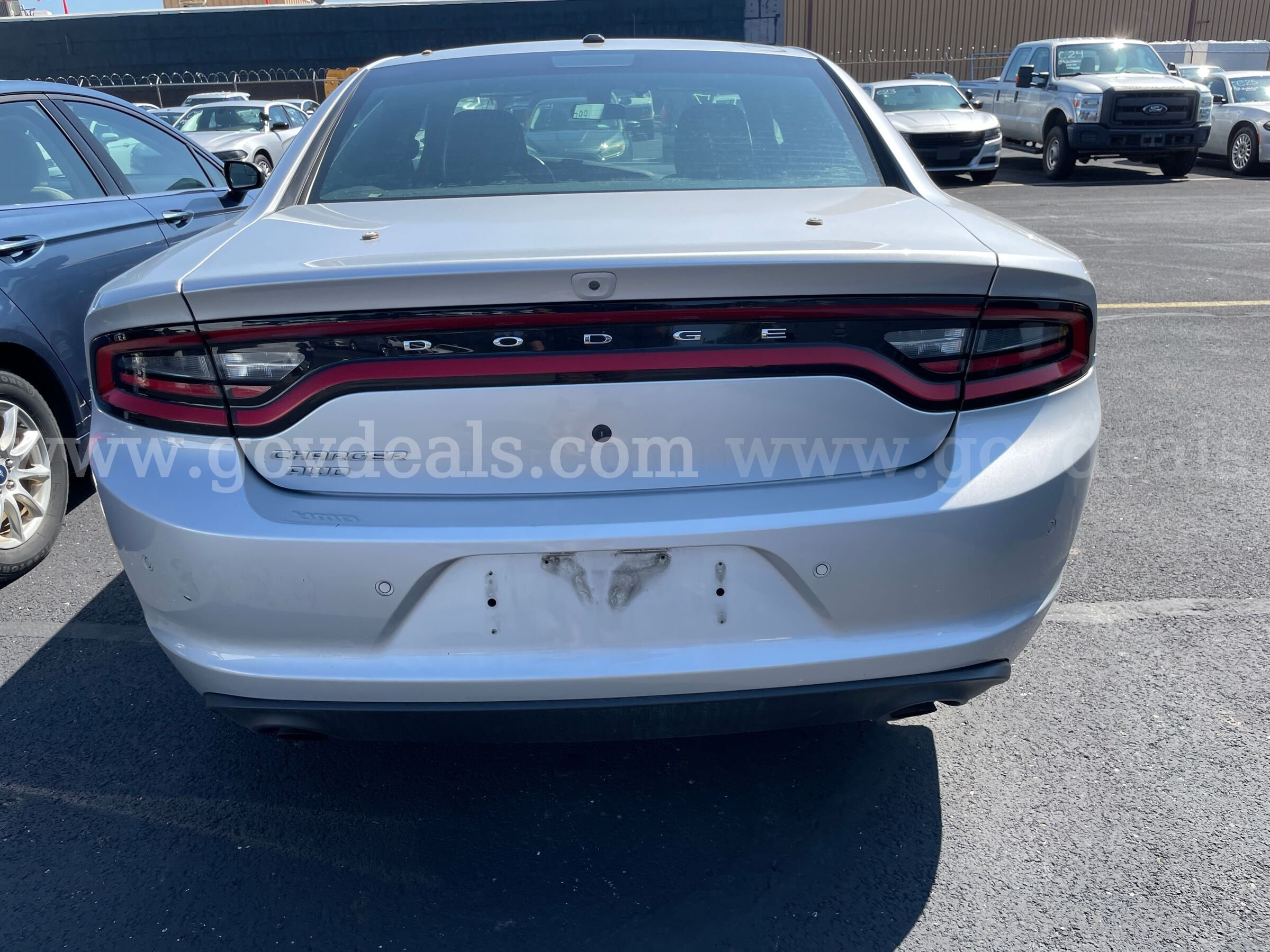 2022 Dodge Charger AWD Police Package SEDAN 4-DR 3.6L V6 Dodge Charger Government Surplus Auction - Photo #3