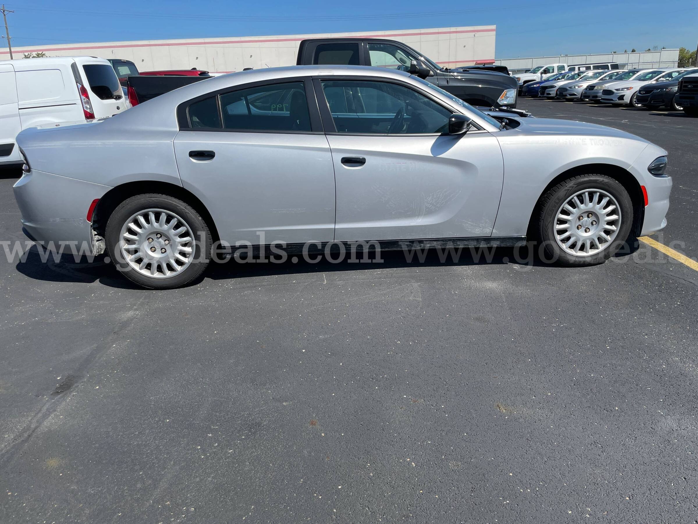 2022 Dodge Charger AWD Police Package SEDAN 4-DR 3.6L V6 Dodge Charger Government Surplus Auction - Photo #5
