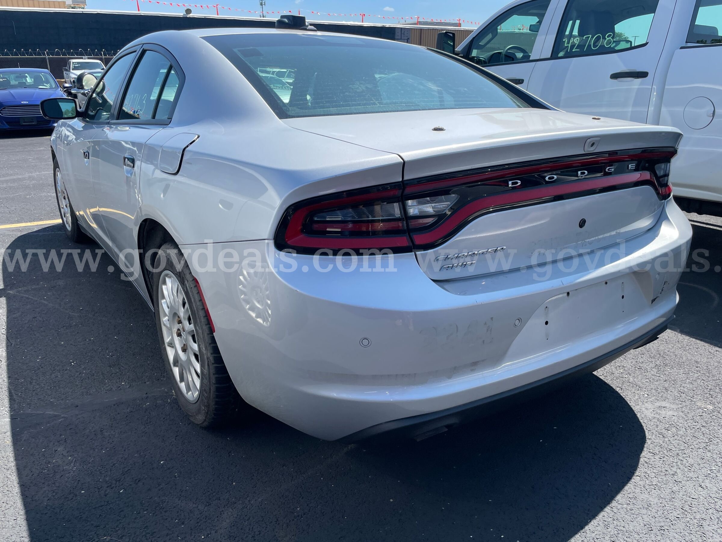 2020 Dodge Charger AWD Police Package SEDAN 4-DR 5.7L V8 Dodge Charger Government Surplus Auction - Photo #2