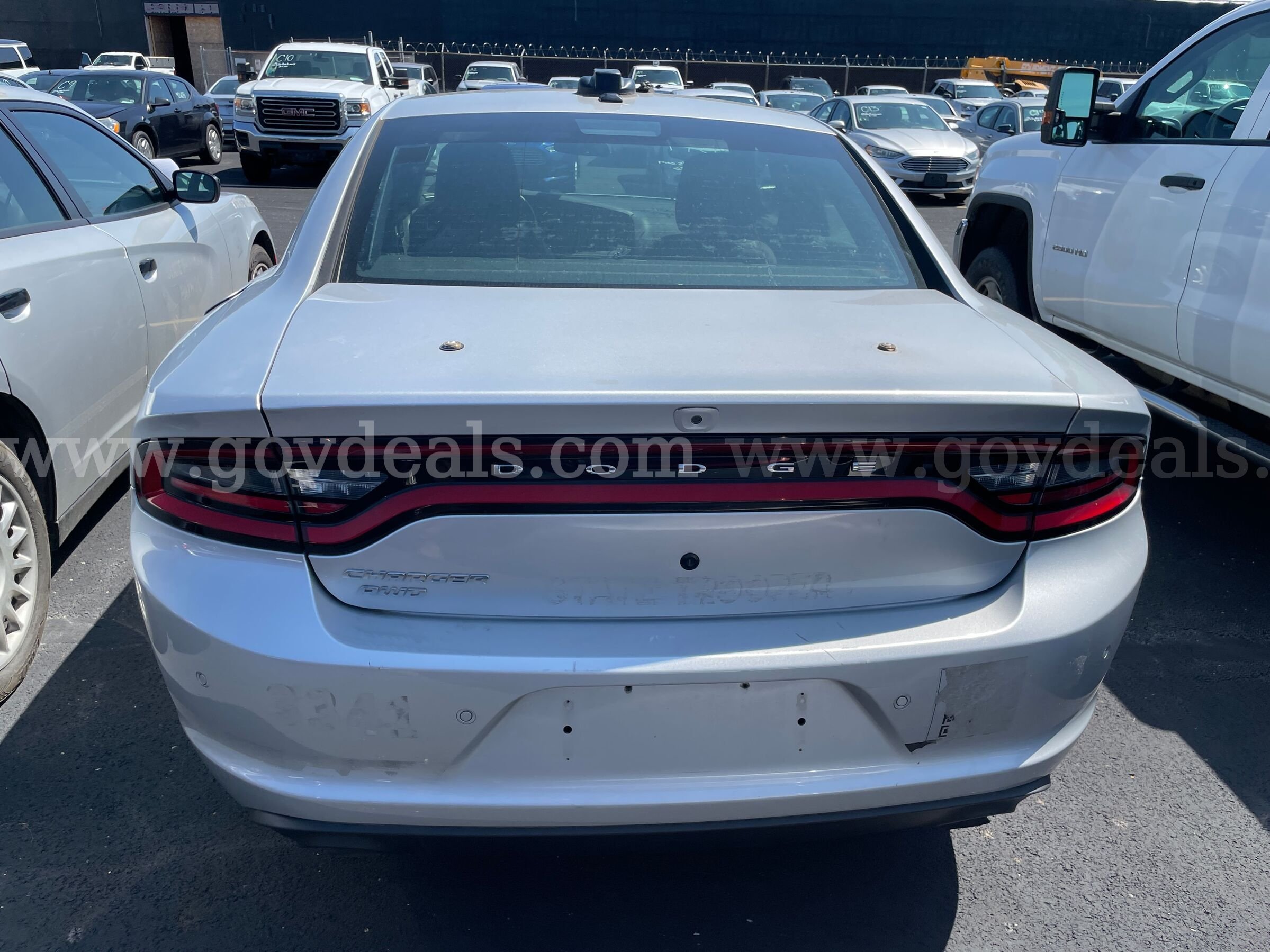 2020 Dodge Charger AWD Police Package SEDAN 4-DR 5.7L V8 Dodge Charger Government Surplus Auction - Photo #3