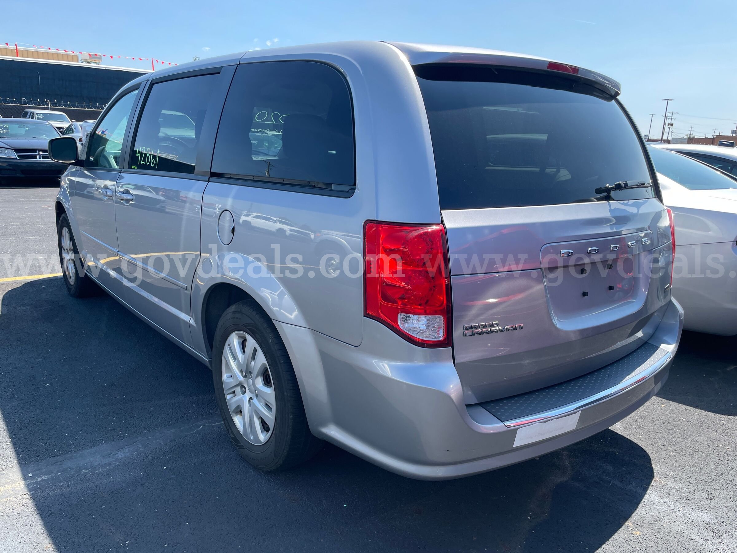 2016 Dodge Grand Caravan Passenger VAN 3.6L V6 Dodge Grand Caravan Government Surplus Auction - Photo #3