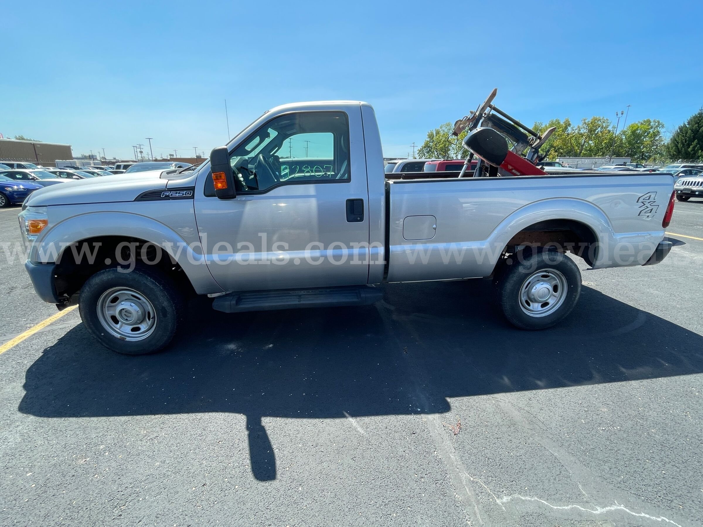 2016 Ford F-250 XL SD 4WD REG CAB PICKUP W/ SNOWPLOW, 6.2L V8 Ford F-250 Government Surplus Auction - Photo #2