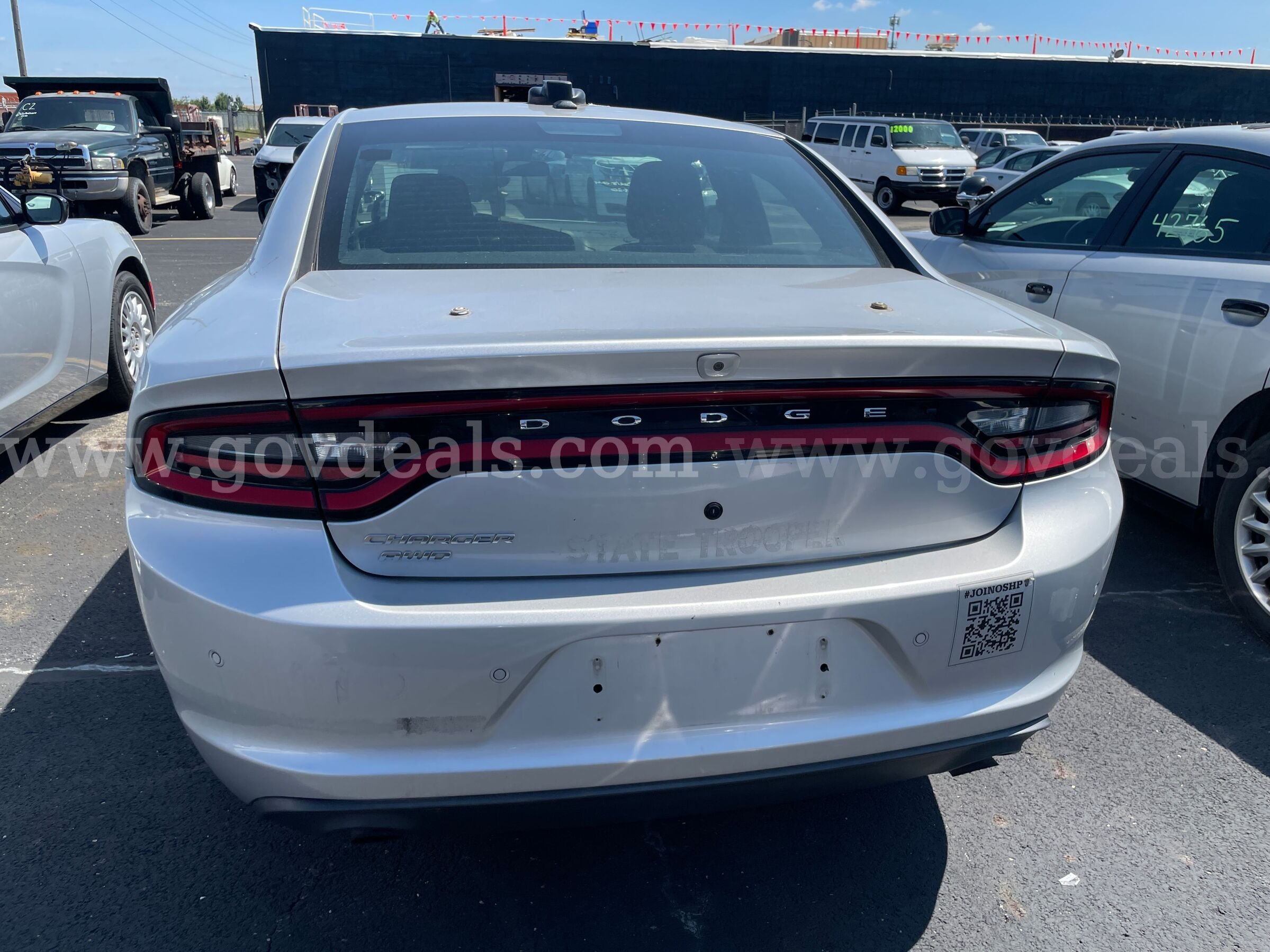 2019 Dodge Charger AWD Police Package SEDAN 4-DR 5.7L V8 Dodge Charger Government Surplus Auction - Photo #3