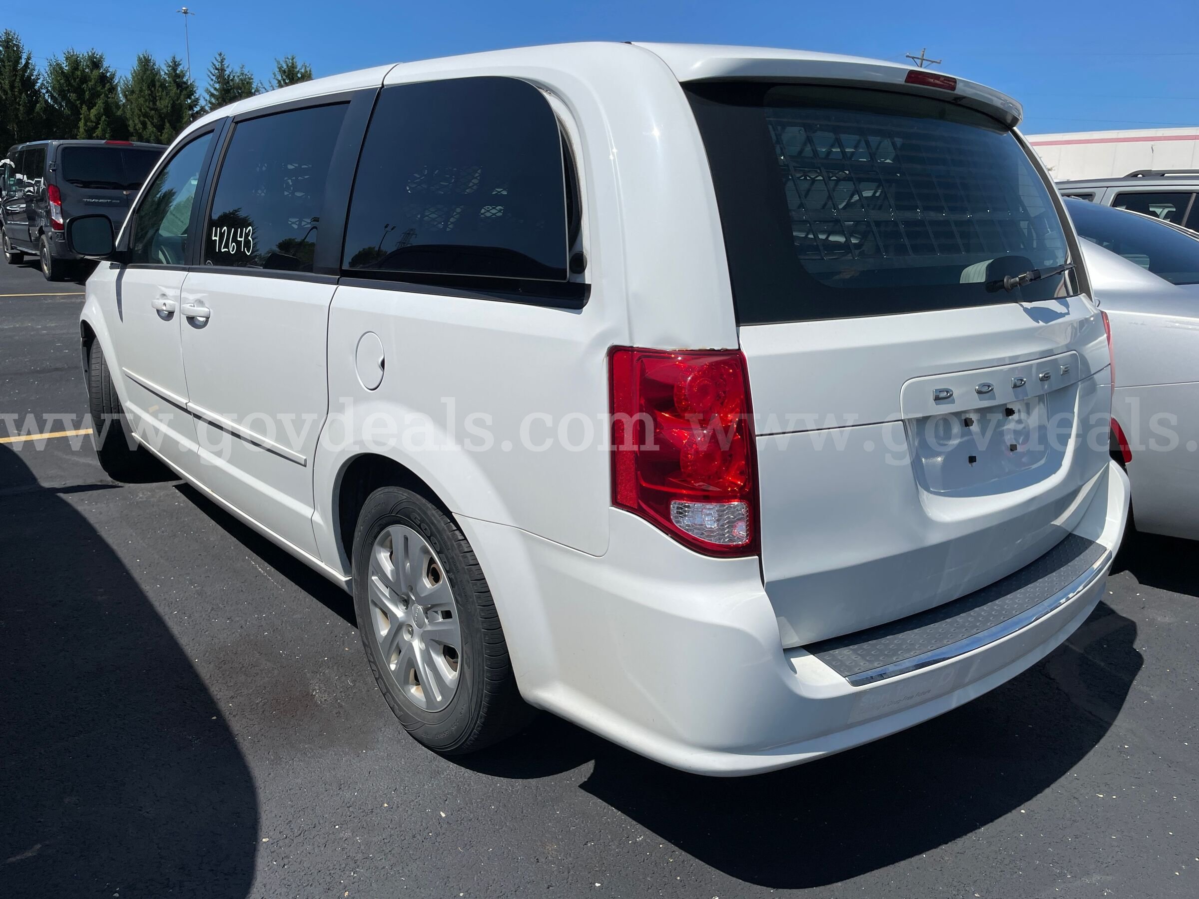 2017 Dodge Grand Caravan Passenger VAN 3.6L V6 Dodge Grand Caravan Government Surplus Auction - Photo #2