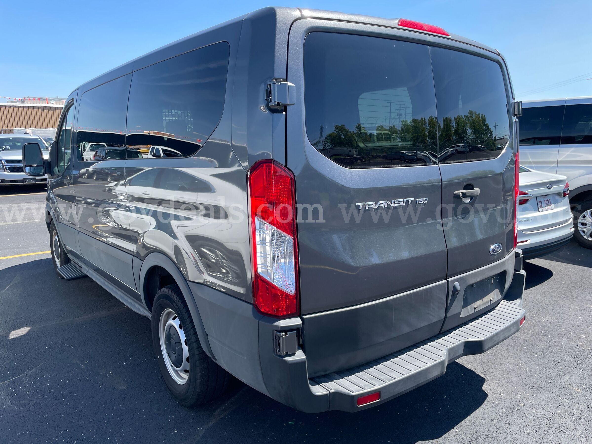 2019 Ford Transit PASSENGER VAN 3.7L V6 **LESS THAN 5K MILES** LIKE NEW!! Ford Transit Government Surplus Auction - Photo #2
