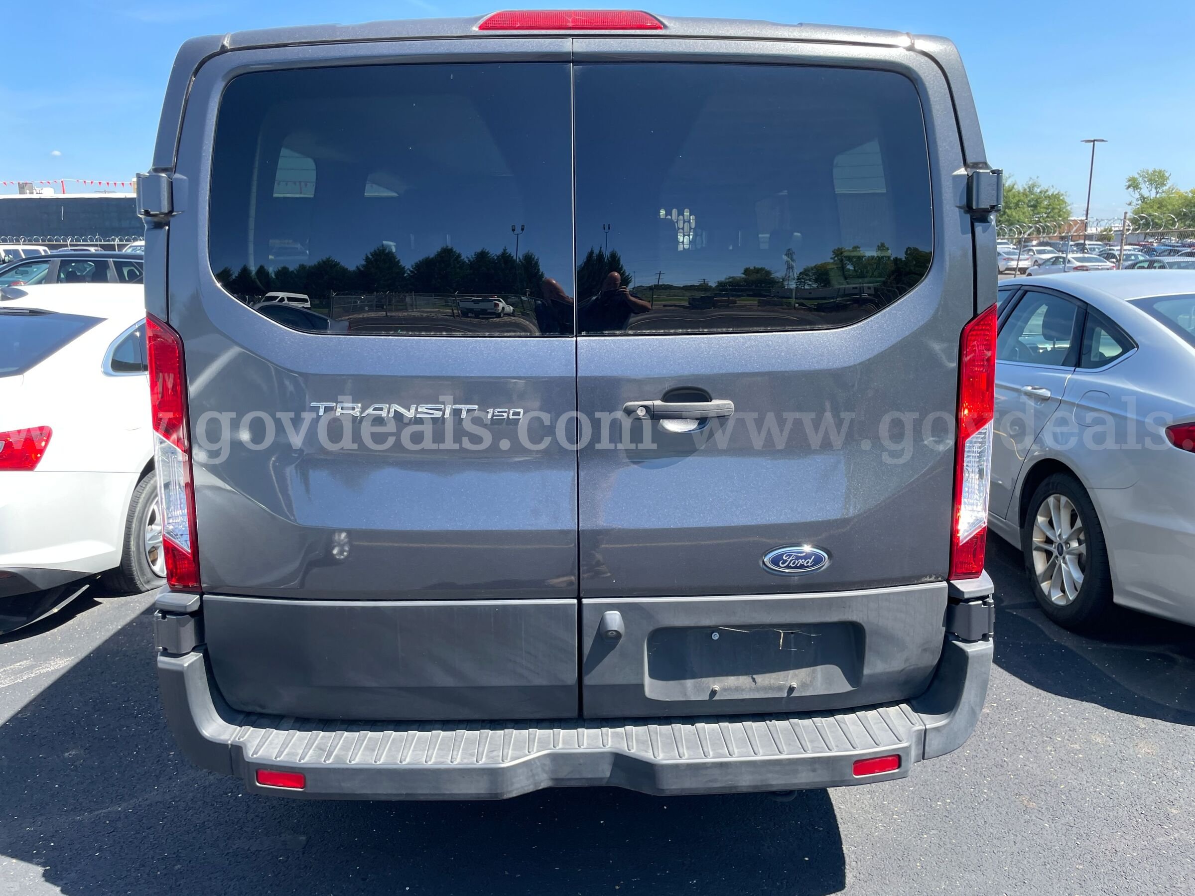2019 Ford Transit PASSENGER VAN 3.7L V6 **LESS THAN 5K MILES** LIKE NEW!! Ford Transit Government Surplus Auction - Photo #3