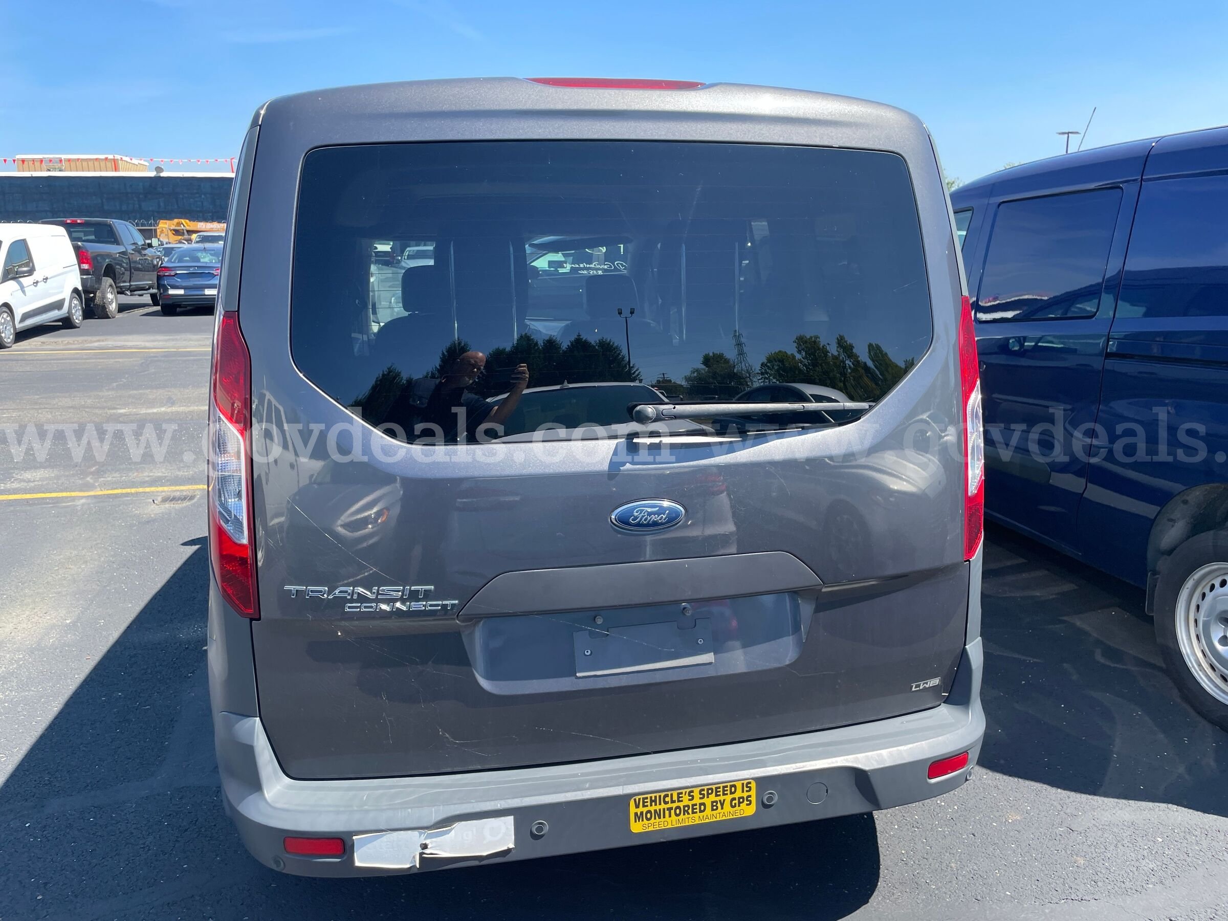 2017 Ford Transit Connect Passenger VAN 2.5L L4 **LESS THAN 70K MILES!! Ford Transit Government Surplus Auction - Photo #4