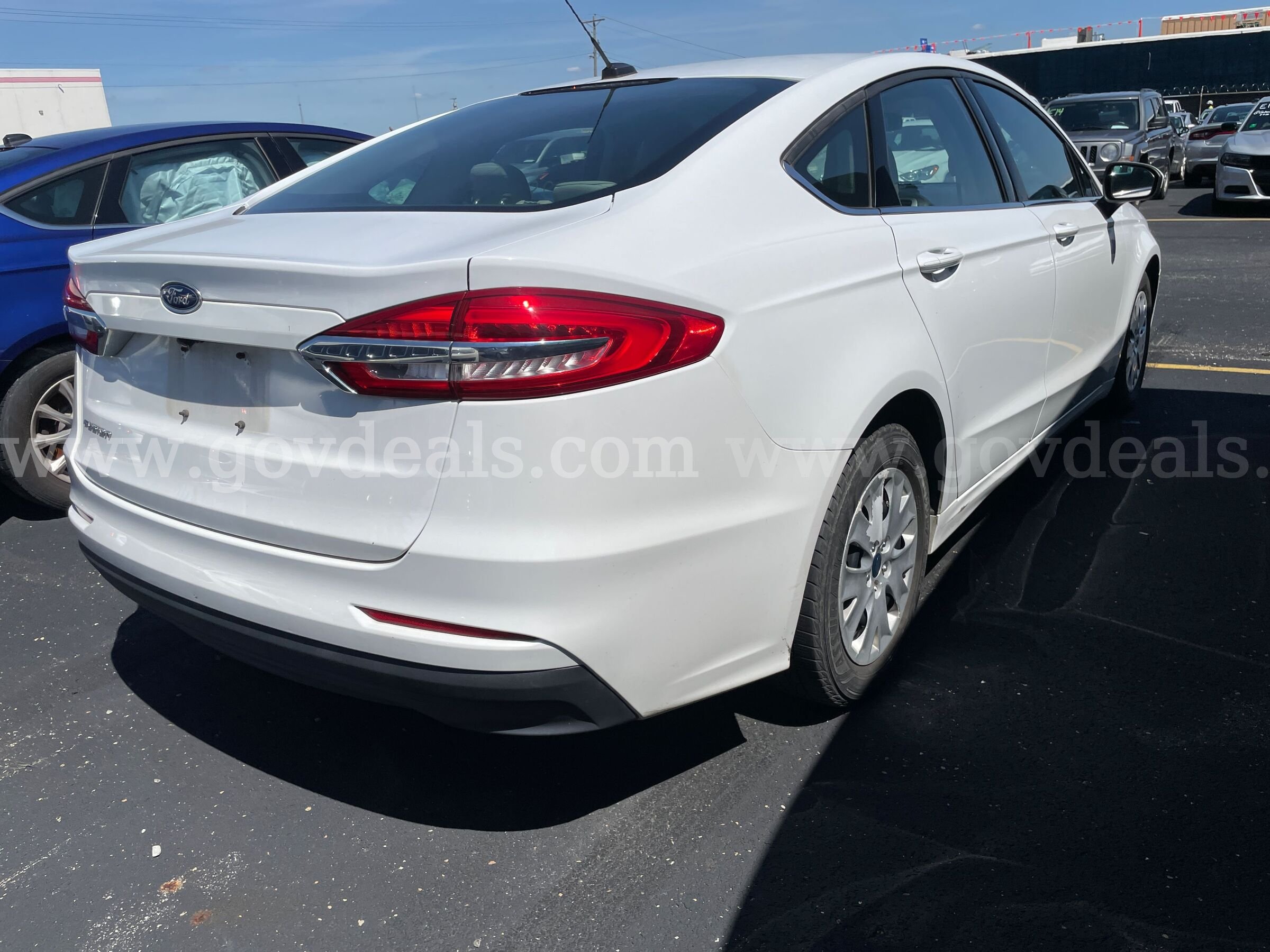 2019 Ford Fusion SEDAN 4-DR 2.5L L4 Ford Fusion Government Surplus Auction - Photo #4