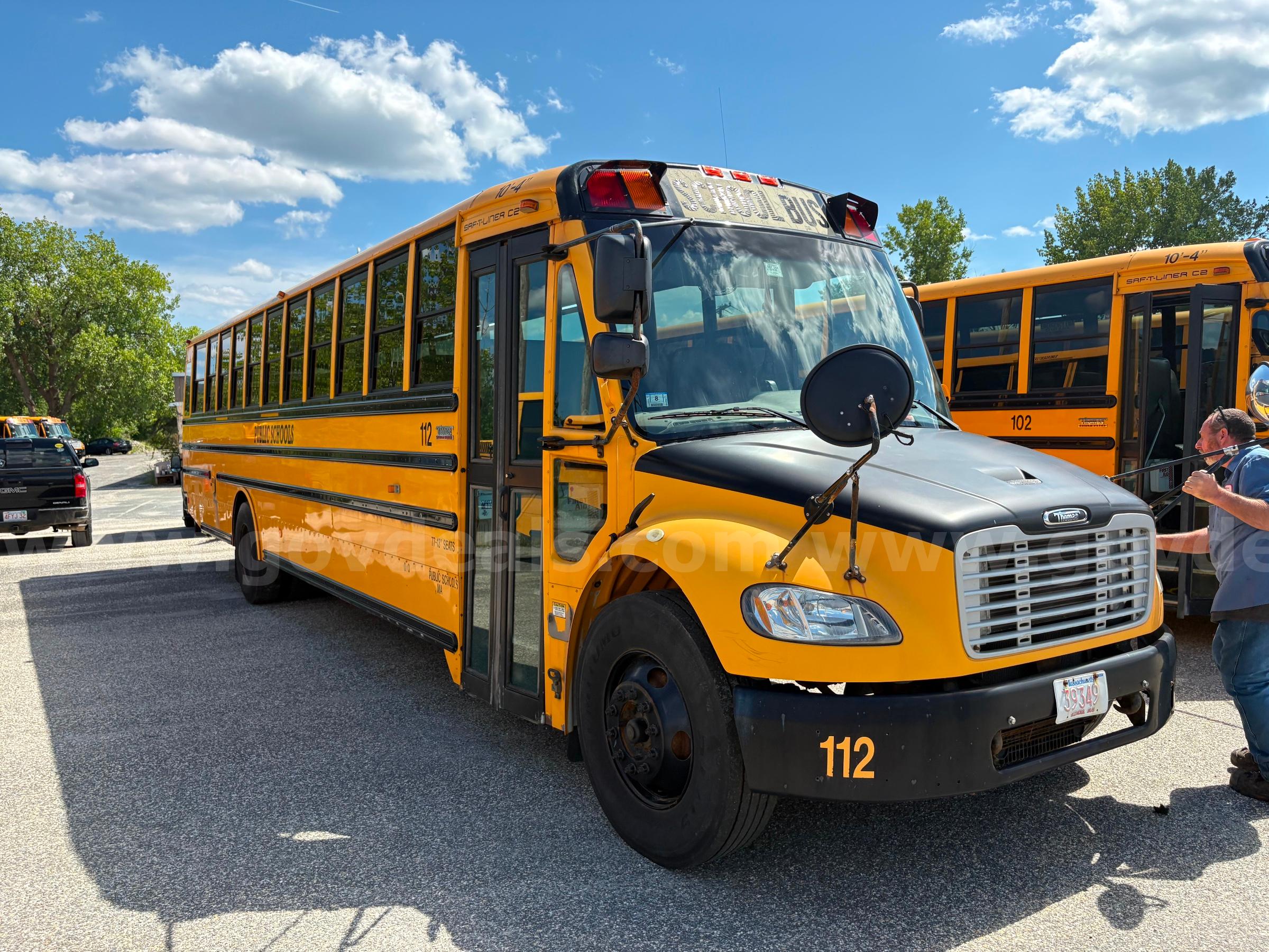 2015 Freightliner B2 Bus Chassis