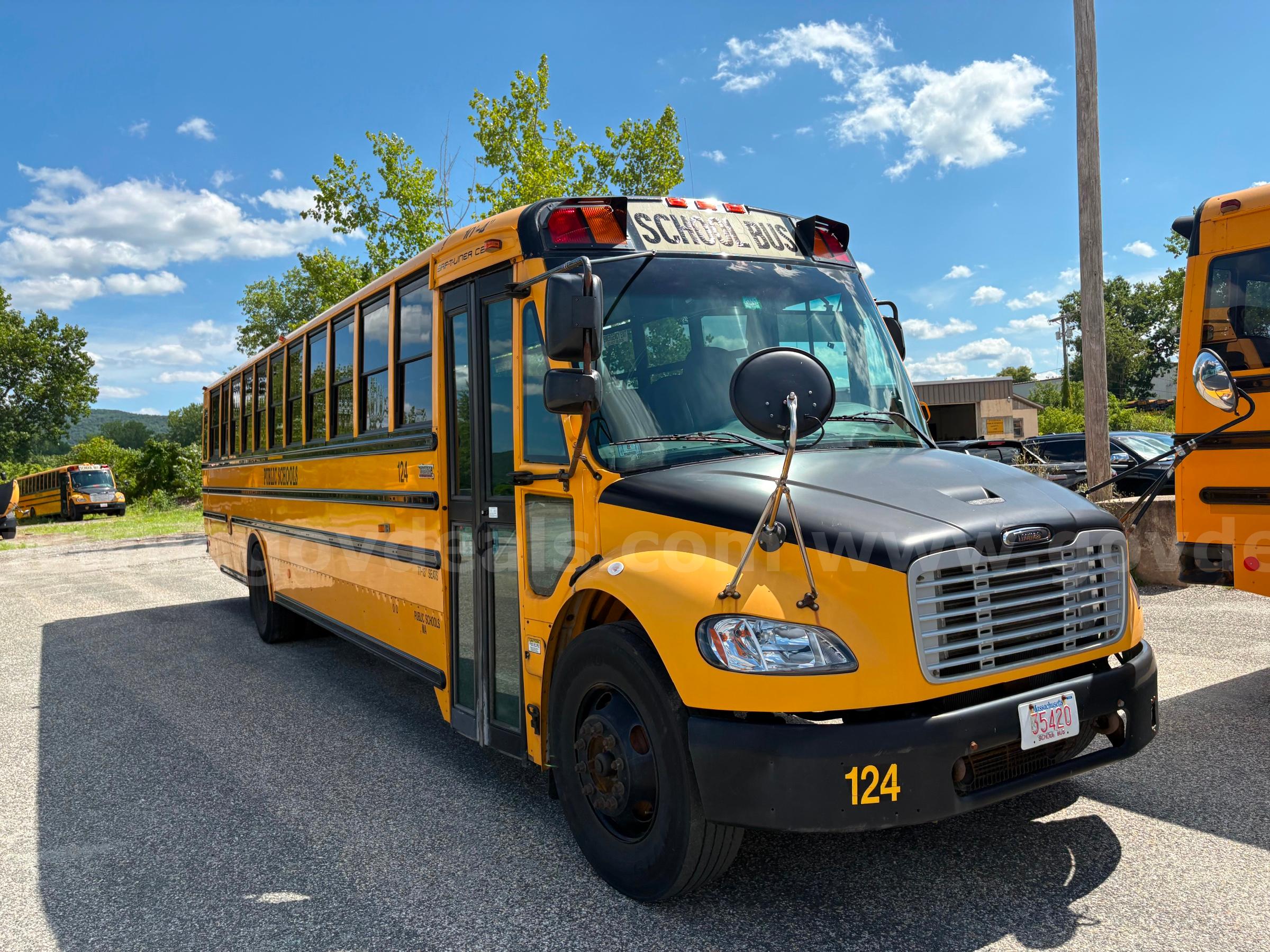 2015 Freightliner B2 Bus Chassis