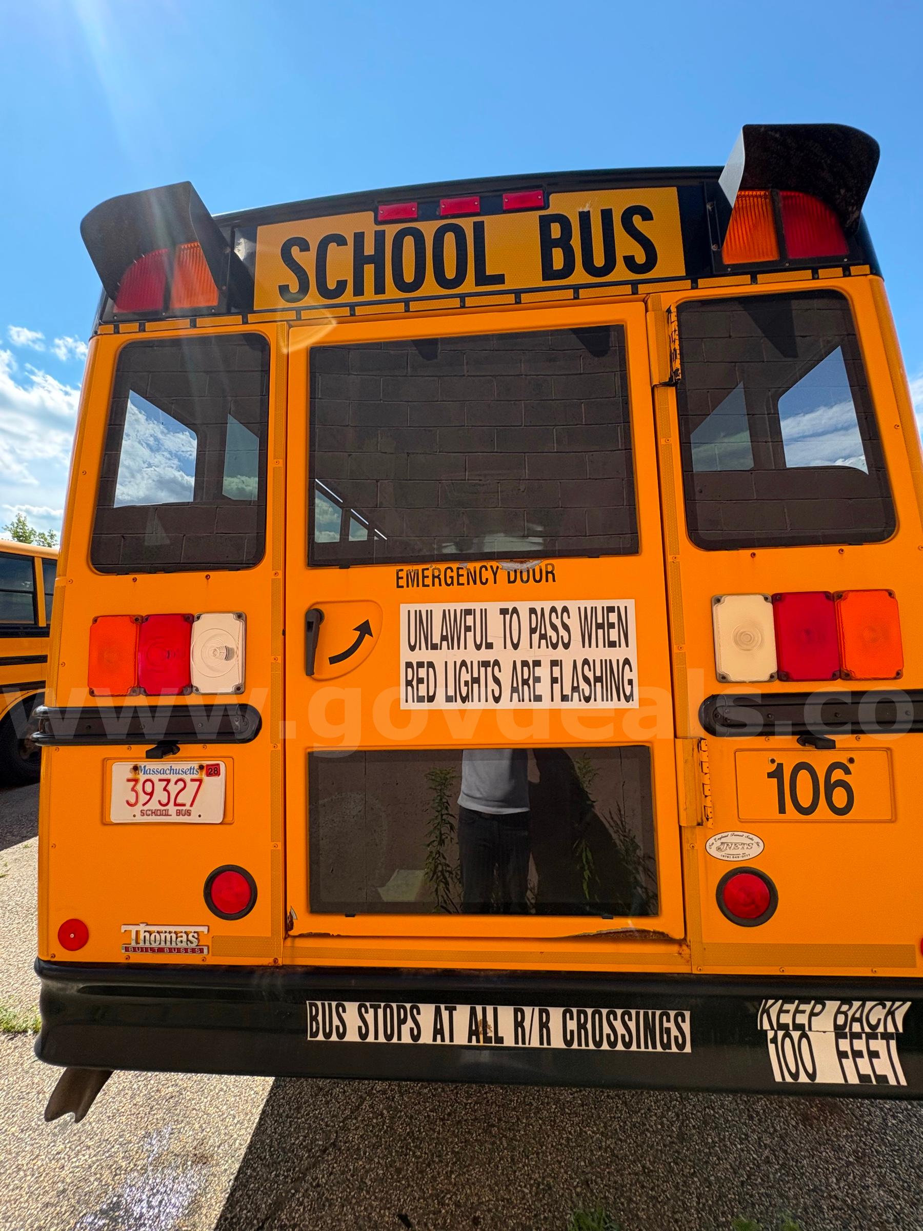 2015 Freightliner B2 School Bus Freightliner  Government Surplus Auction - Photo #5