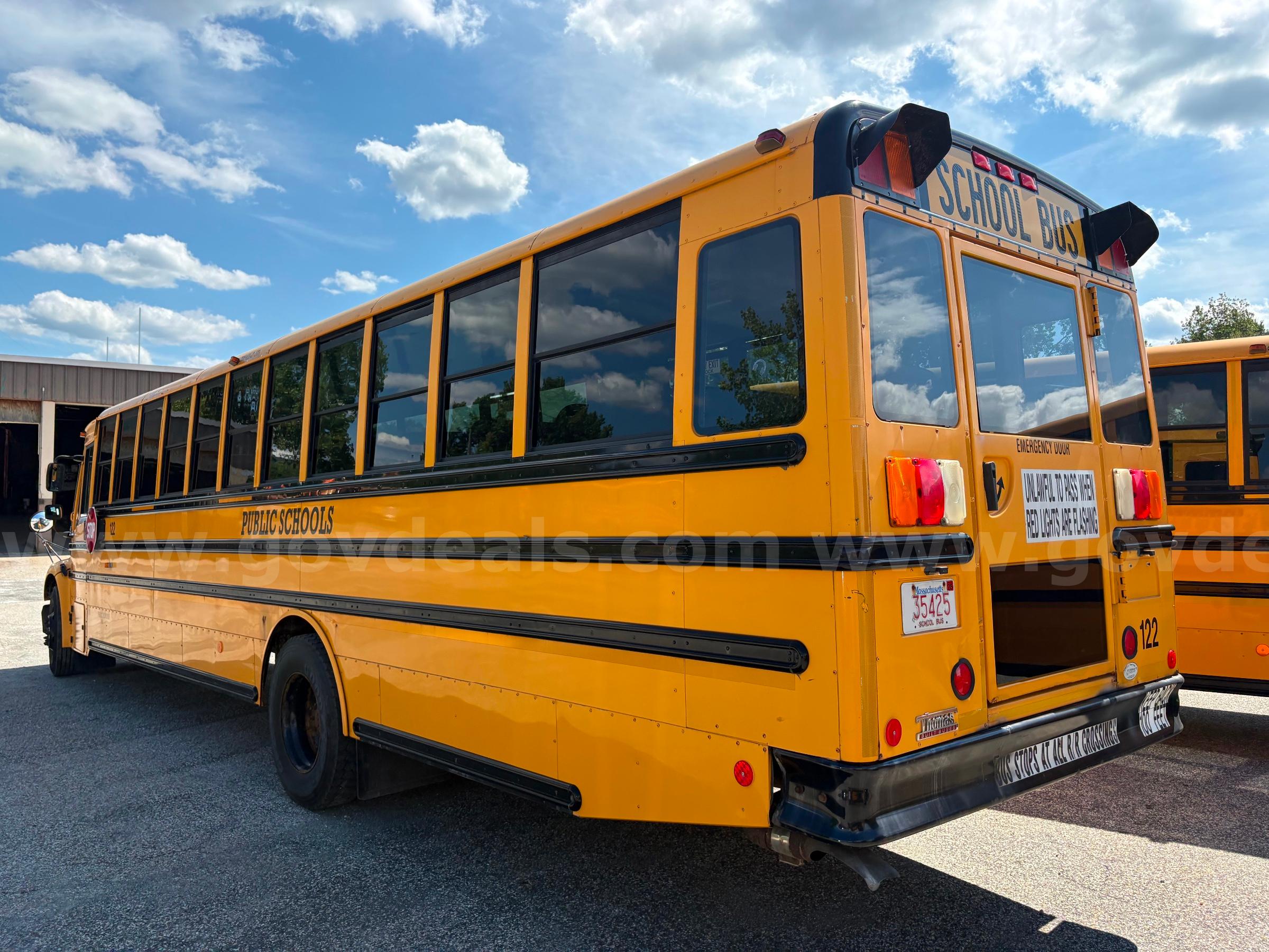 2015 Freightliner B2 Bus Chassis Freightliner B2 Bus Chassis Government Surplus Auction - Photo #5