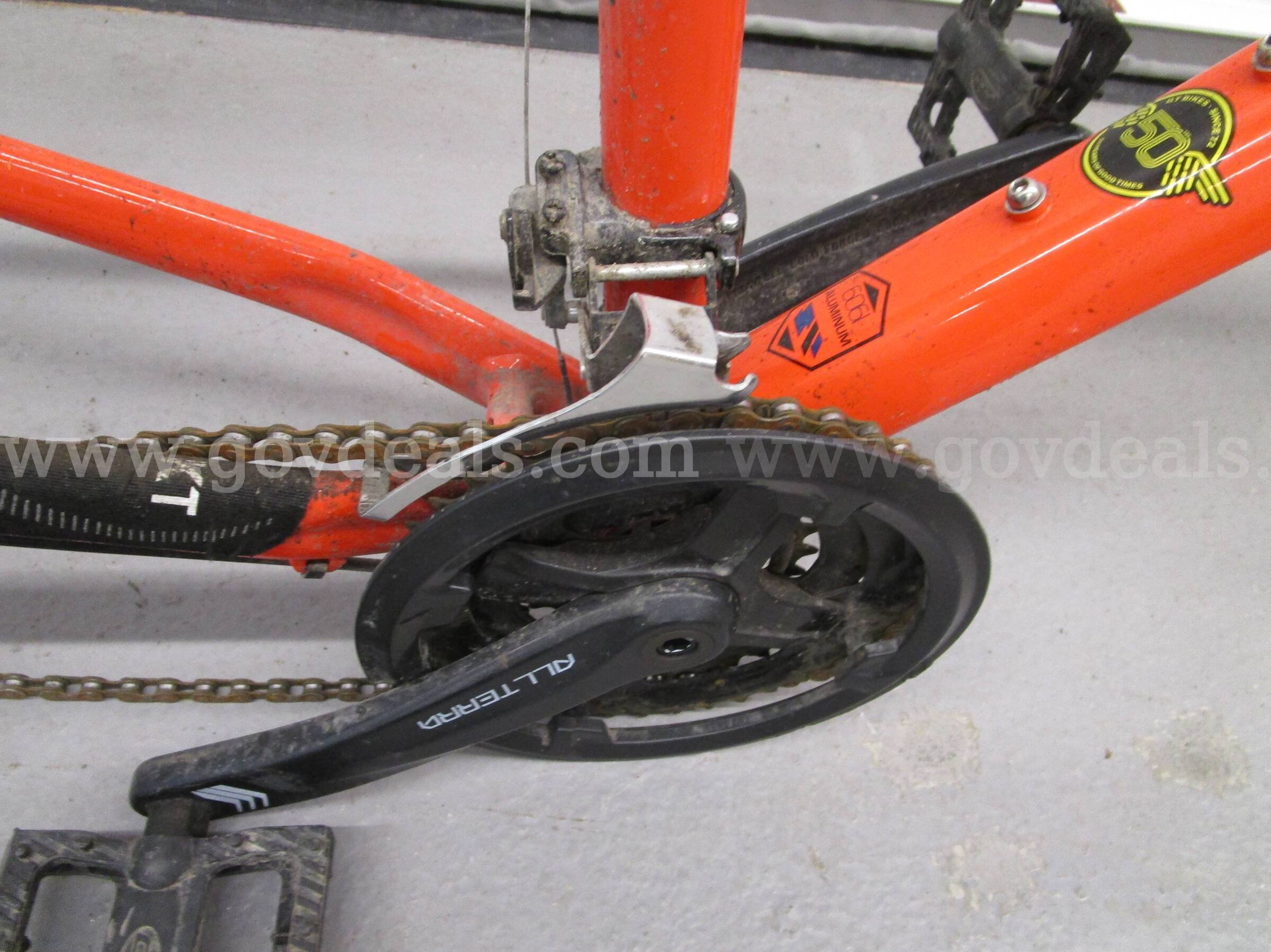 GT Aggressor Pro GT Aggressor Pro Government Surplus Auction - Photo #4