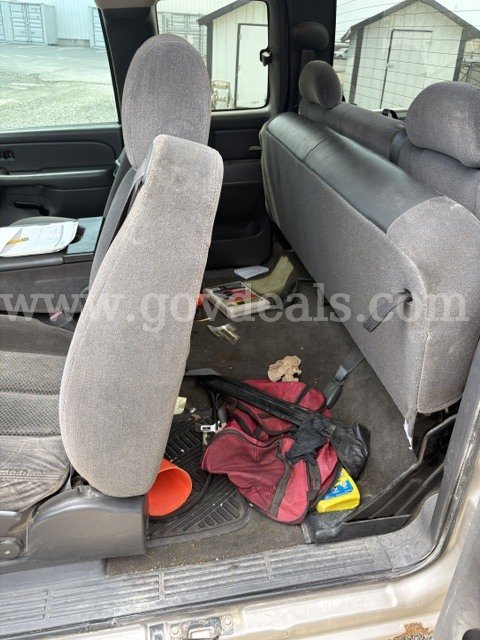 2007 Chevrolet Silverado Classic 1500 LS Ext. Cab 4WD Chevrolet Silverado Government Surplus Auction - Photo #3