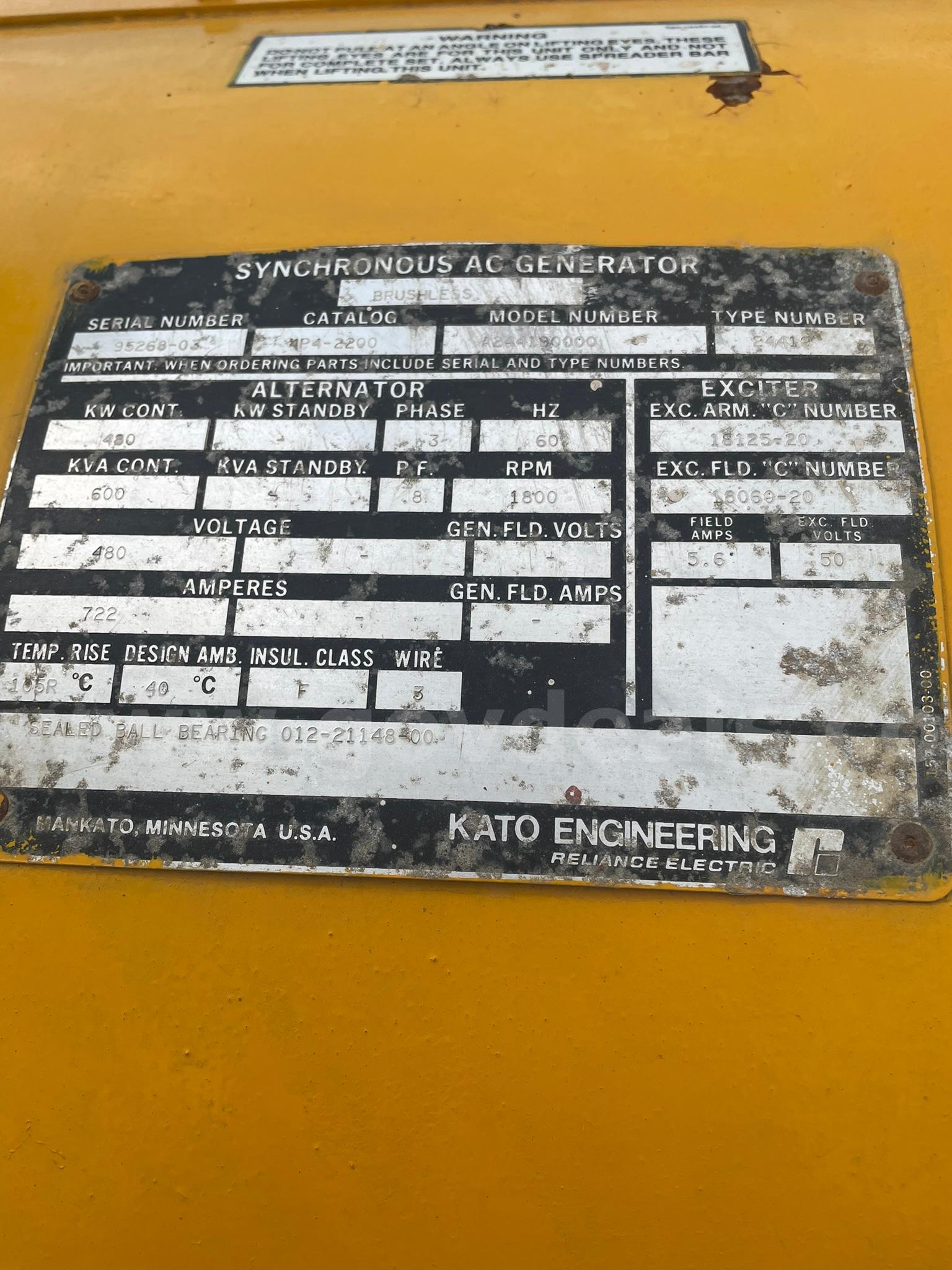 Caterpillar 600 KVA Diesel Standby GenSet with 3412 Engine Caterpillar 600 Government Surplus Auction - Photo #3