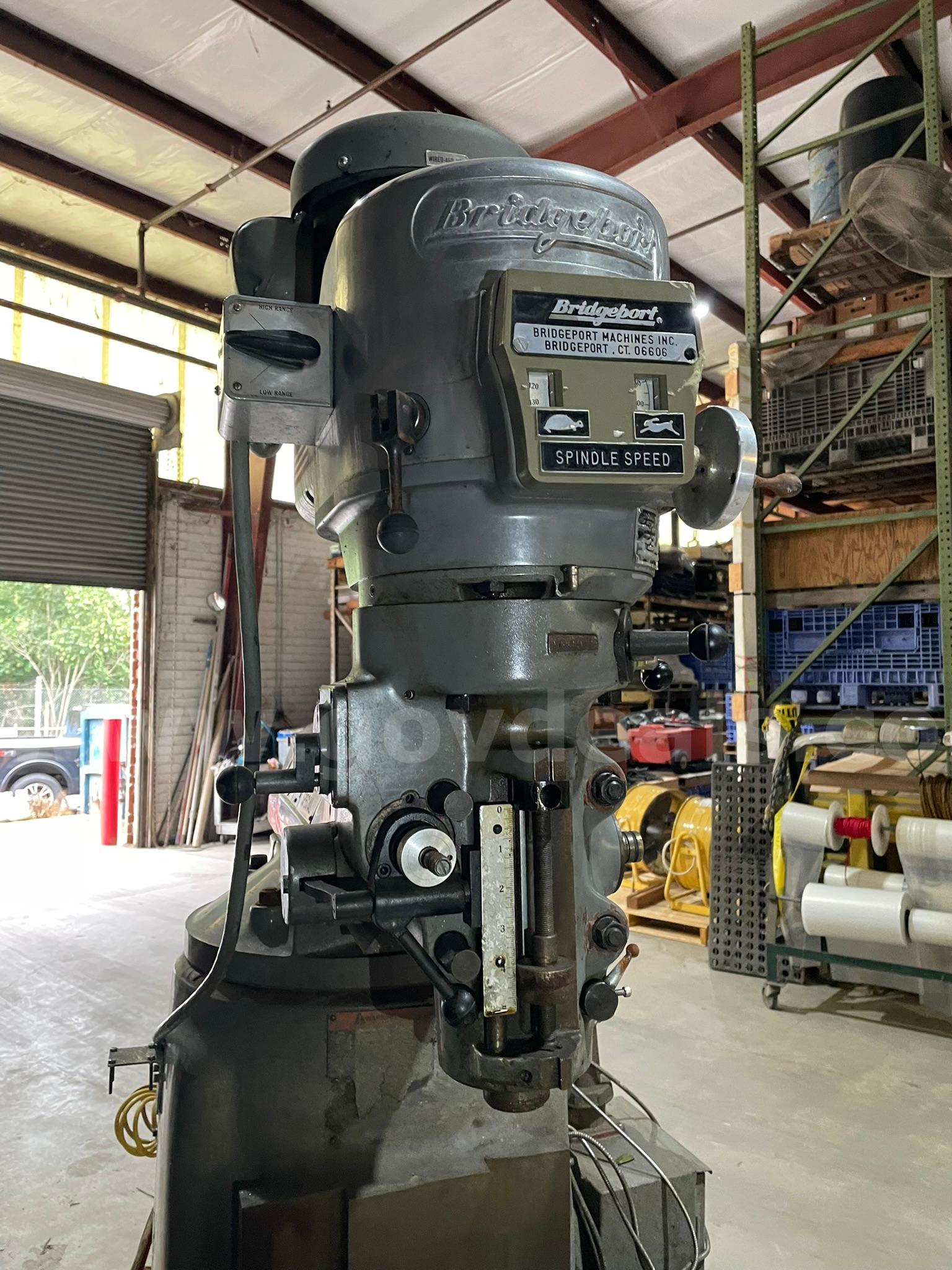 Bridgeport Series 2 Milling Machine   Government Surplus Auction - Photo #3