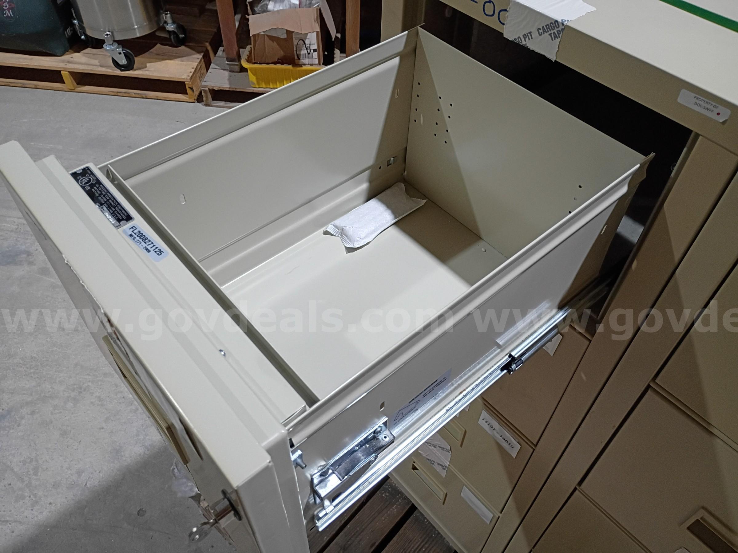 Lot of 2 ea FireKing Fire Resistant File Cabinets   Government Surplus Auction - Photo #4