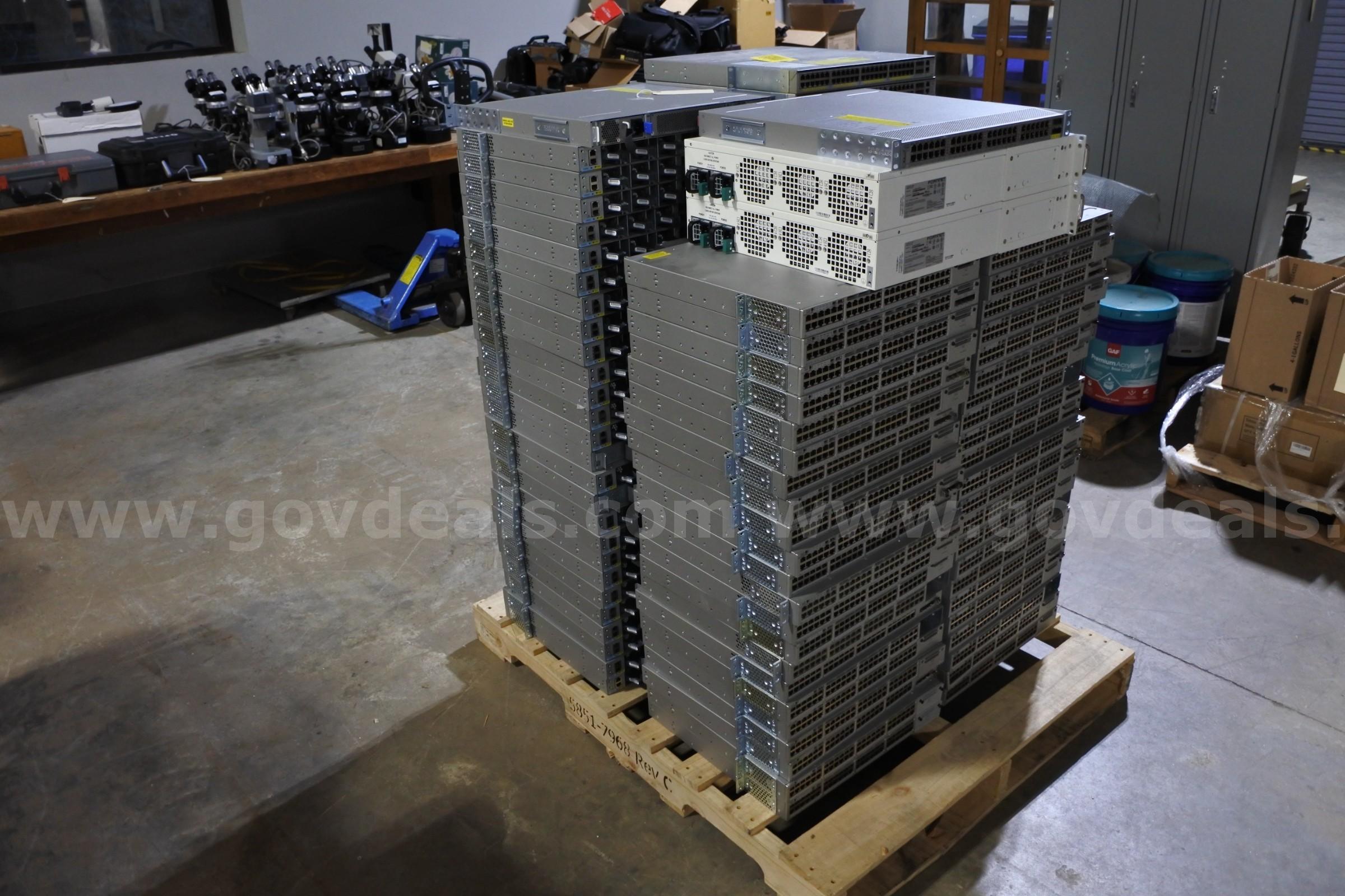 SWITCHES, LOT OF   Government Surplus Auction - Photo #2