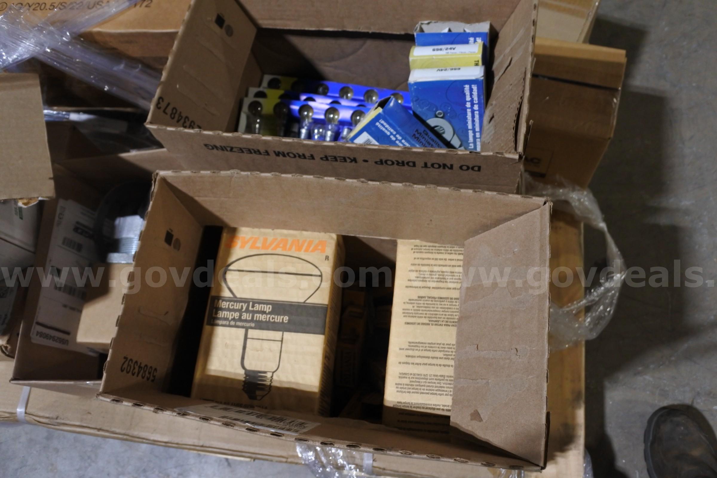 SUPPLIES, LOT OF CONSTRUCTION   Government Surplus Auction - Photo #5
